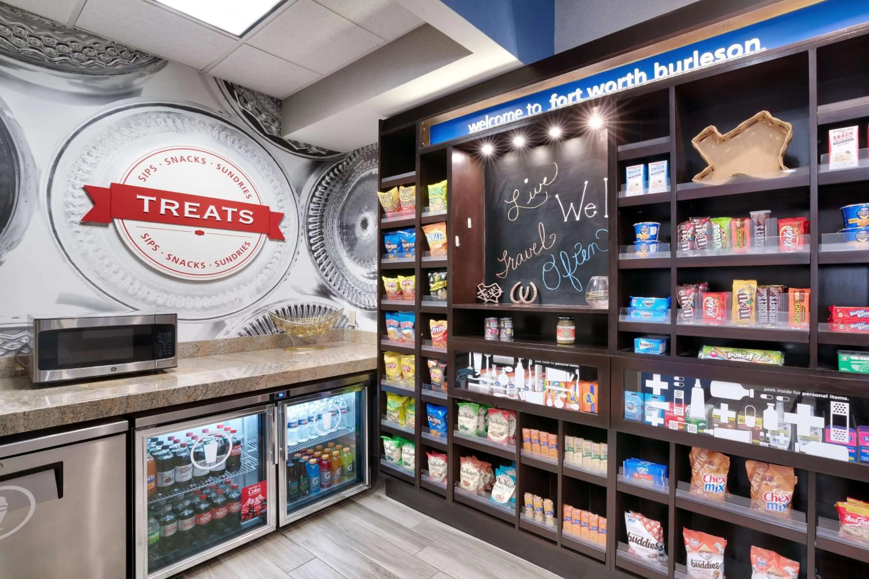 Restaurant/places to eat in Hampton Inn & Suites Ft Worth-Burleson