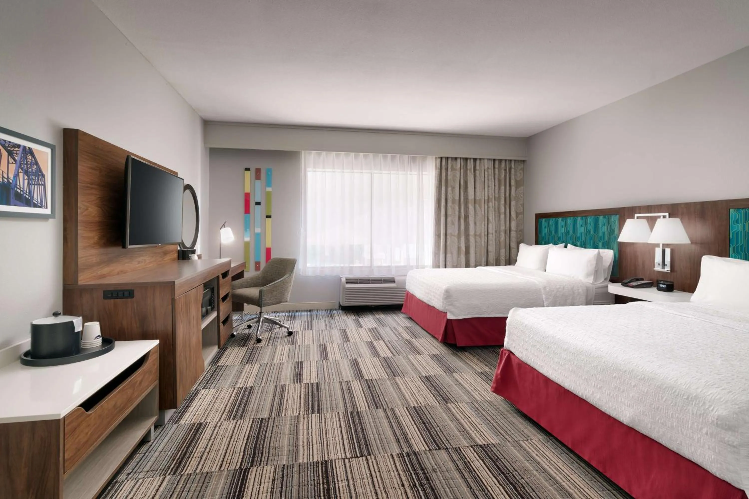 Bed in Hampton Inn & Suites Ft Worth-Burleson