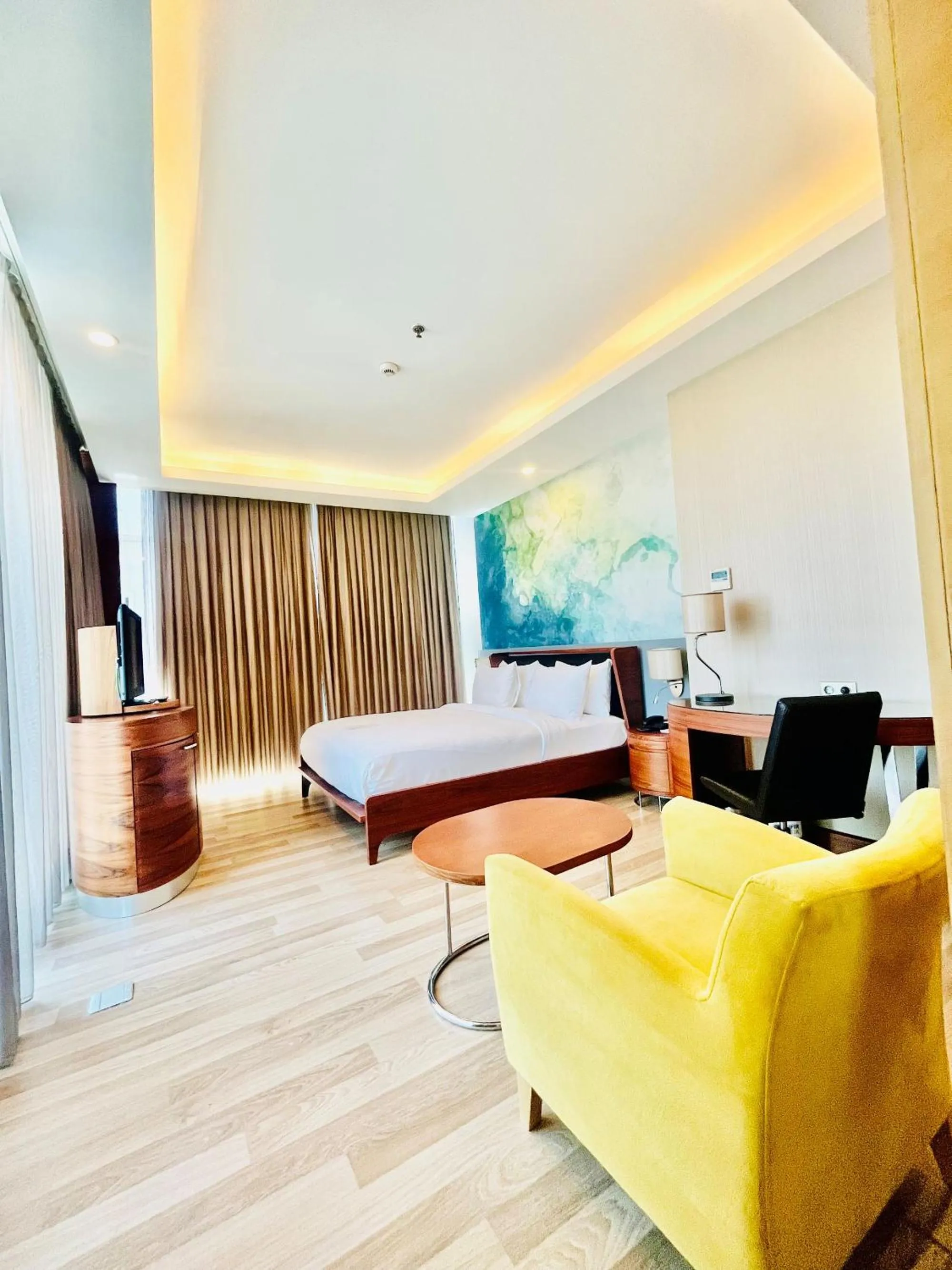 Bed in Mercure Istanbul Umraniye