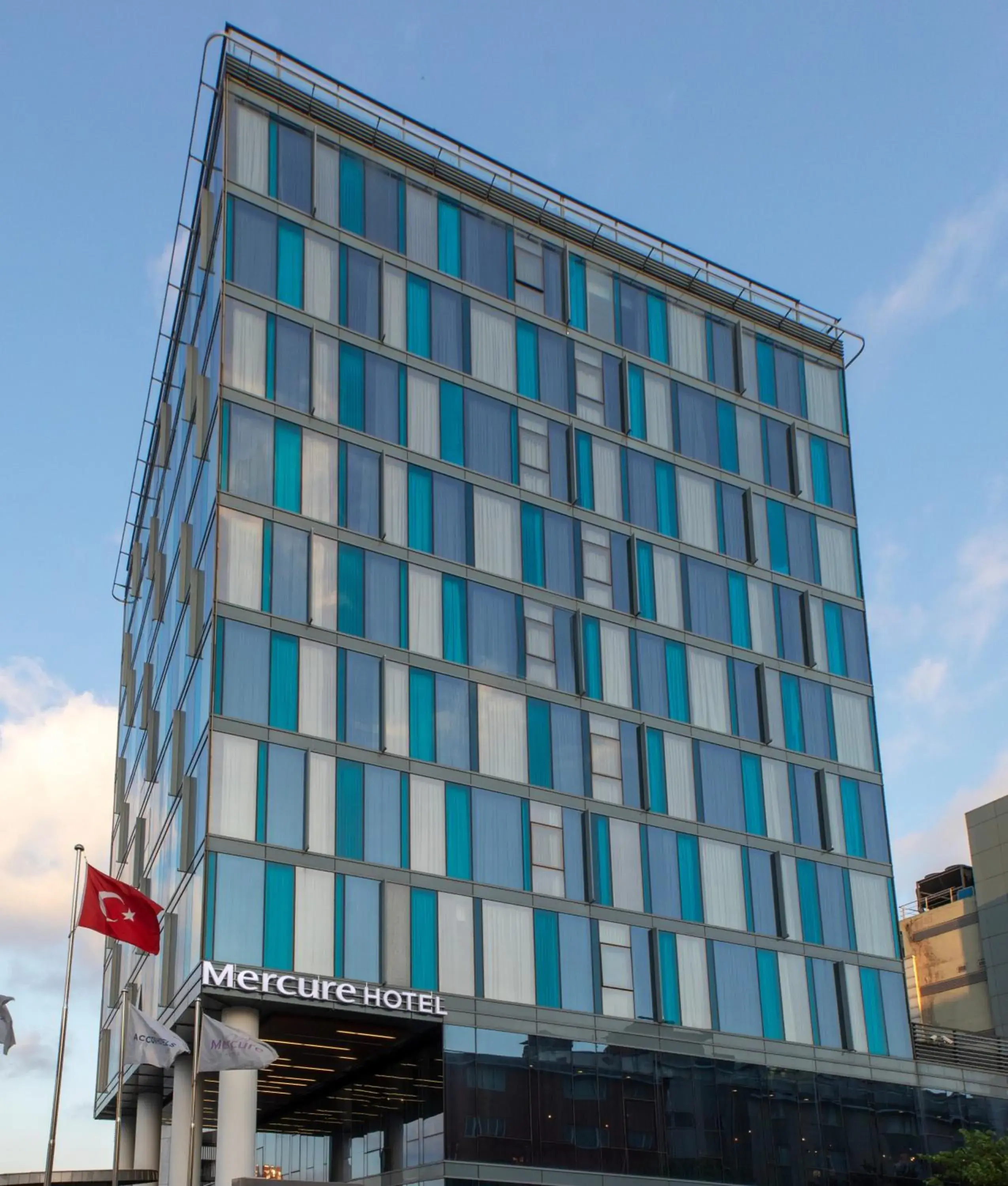 Property building in Mercure Istanbul Umraniye Property building in Mercure Istanbul Umraniye