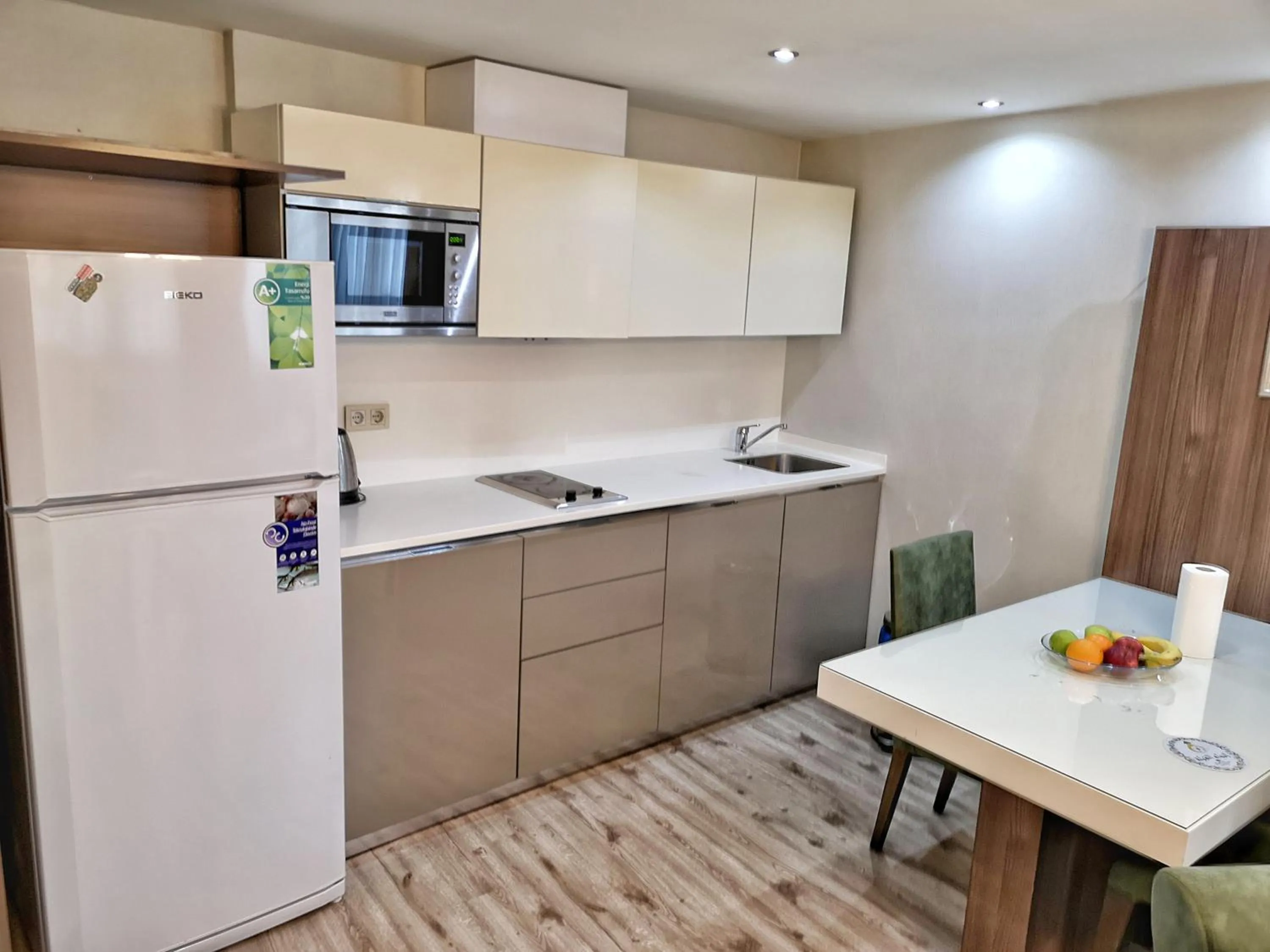 Kitchen or kitchenette in Golf Royal Residence