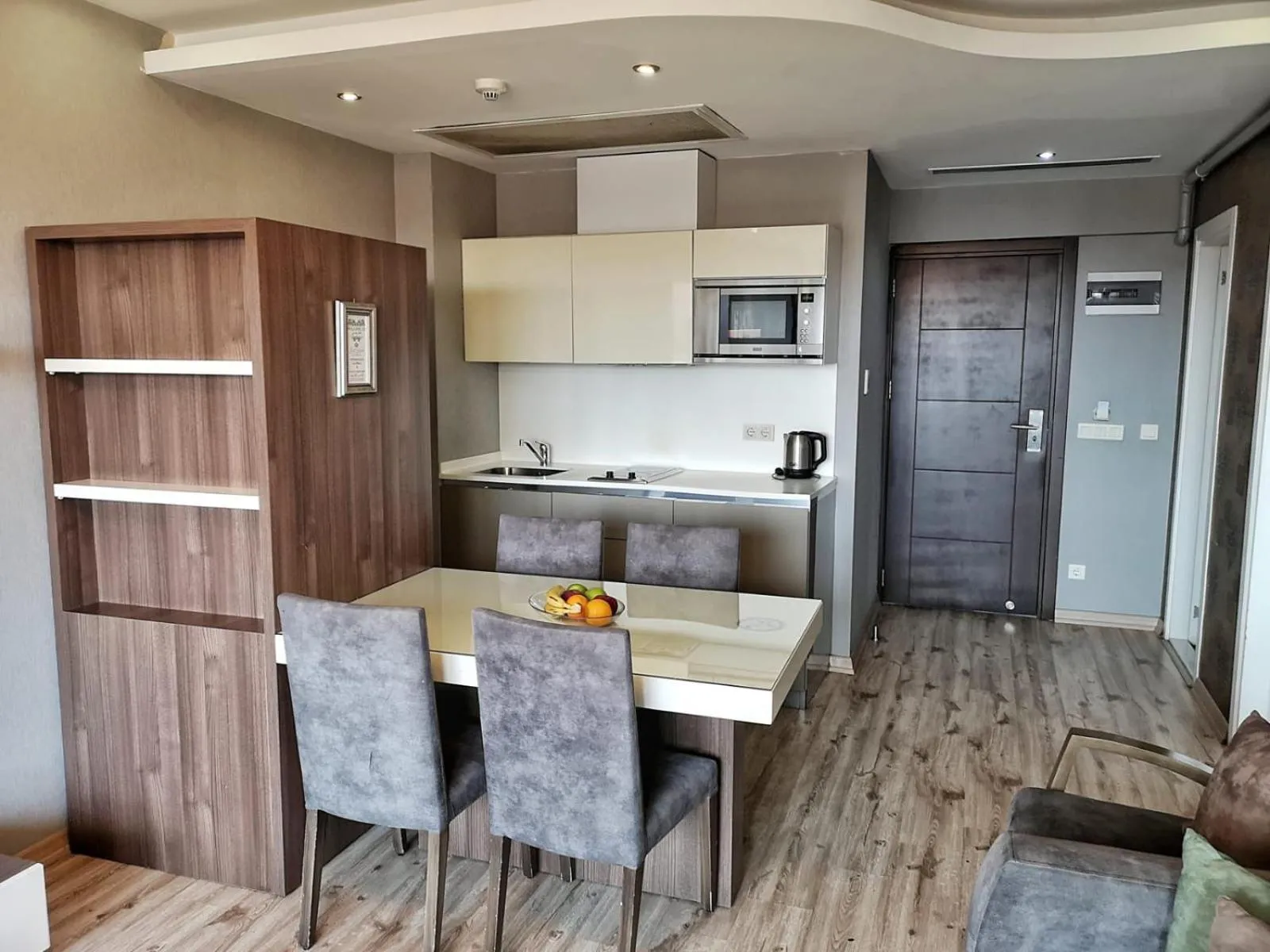 Kitchen or kitchenette in Golf Royal Residence