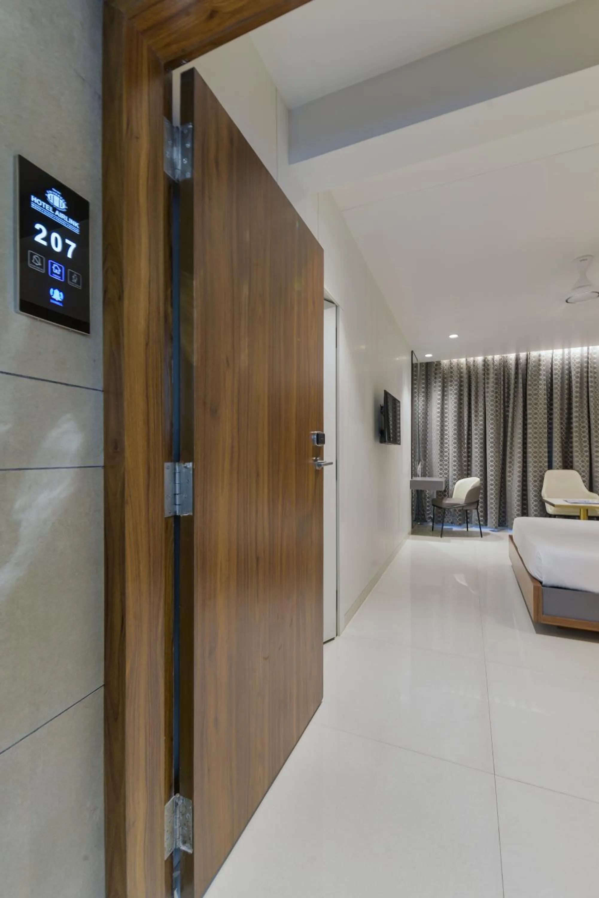 Bed in Hotel Airlink