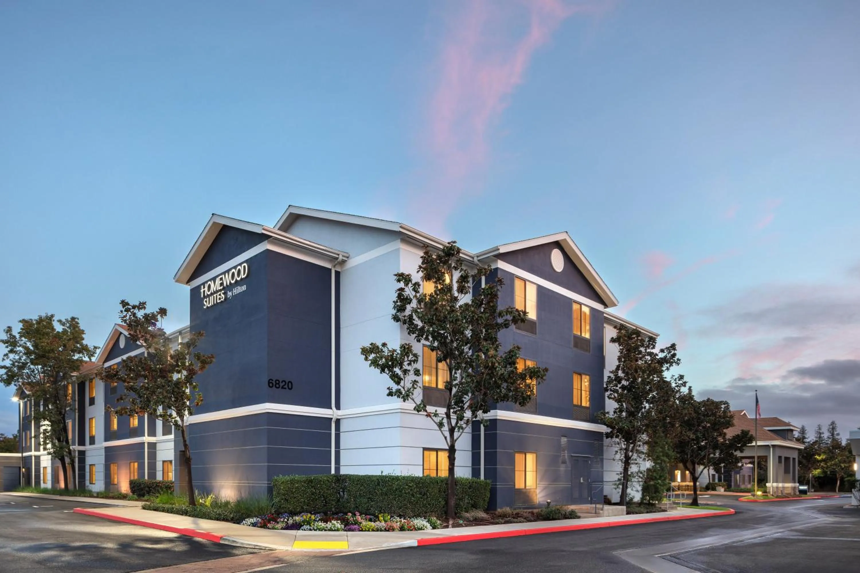 Property building in Homewood Suites by Hilton Fresno