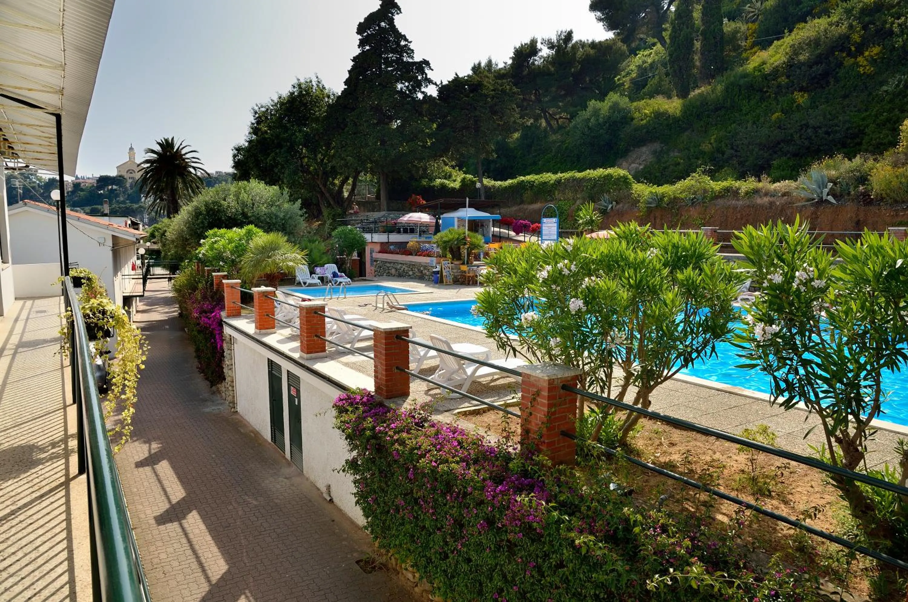 Facade/entrance in Blue Beach