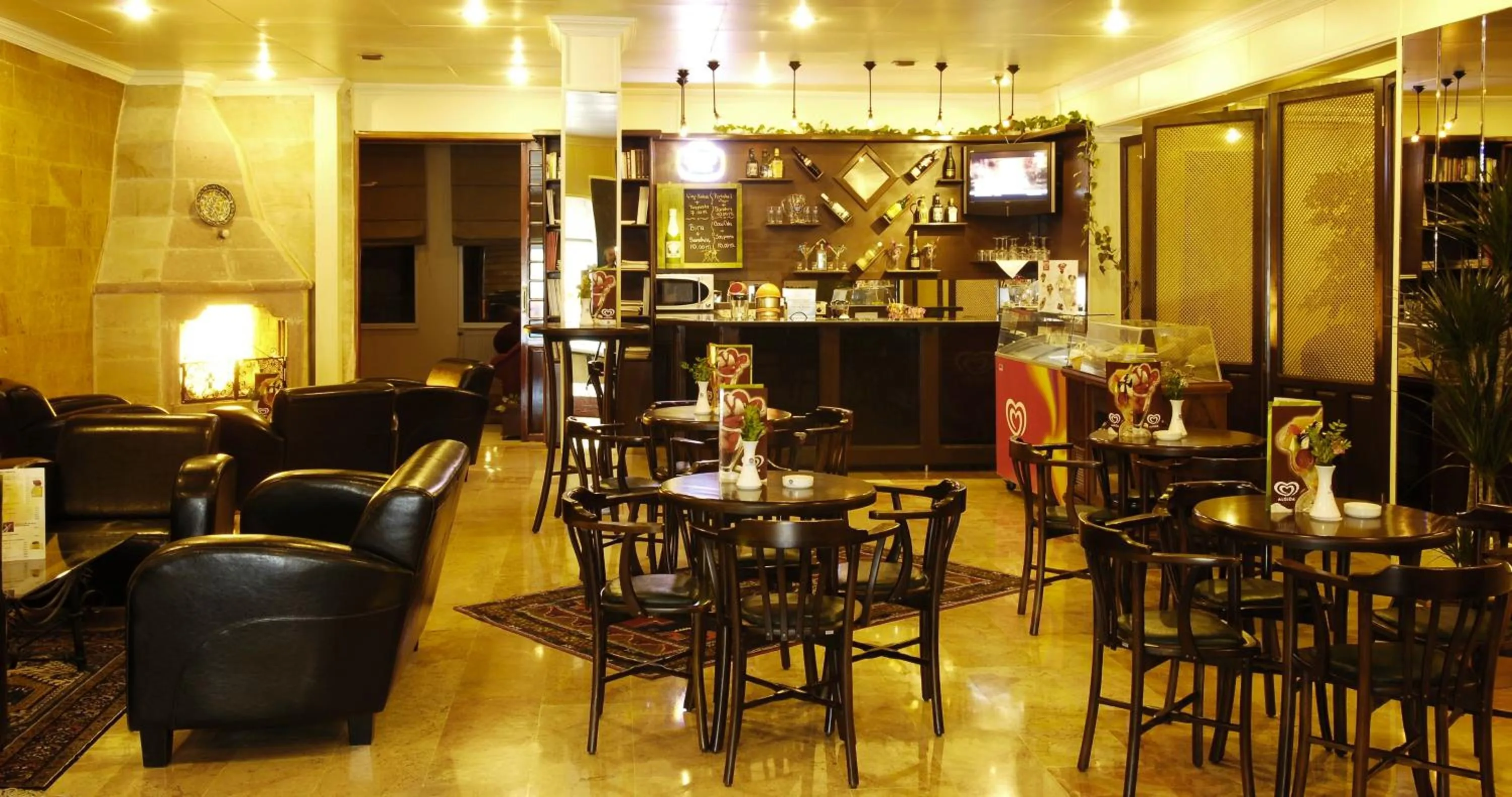 Lounge or bar in Dinler Hotels Urgup