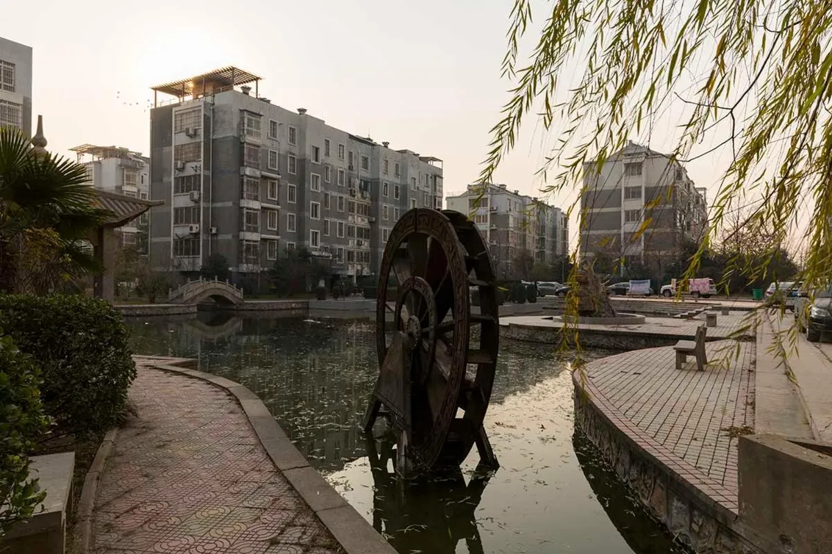 Henan Kaifeng·Gulou Square· Locals Apartment 00138460