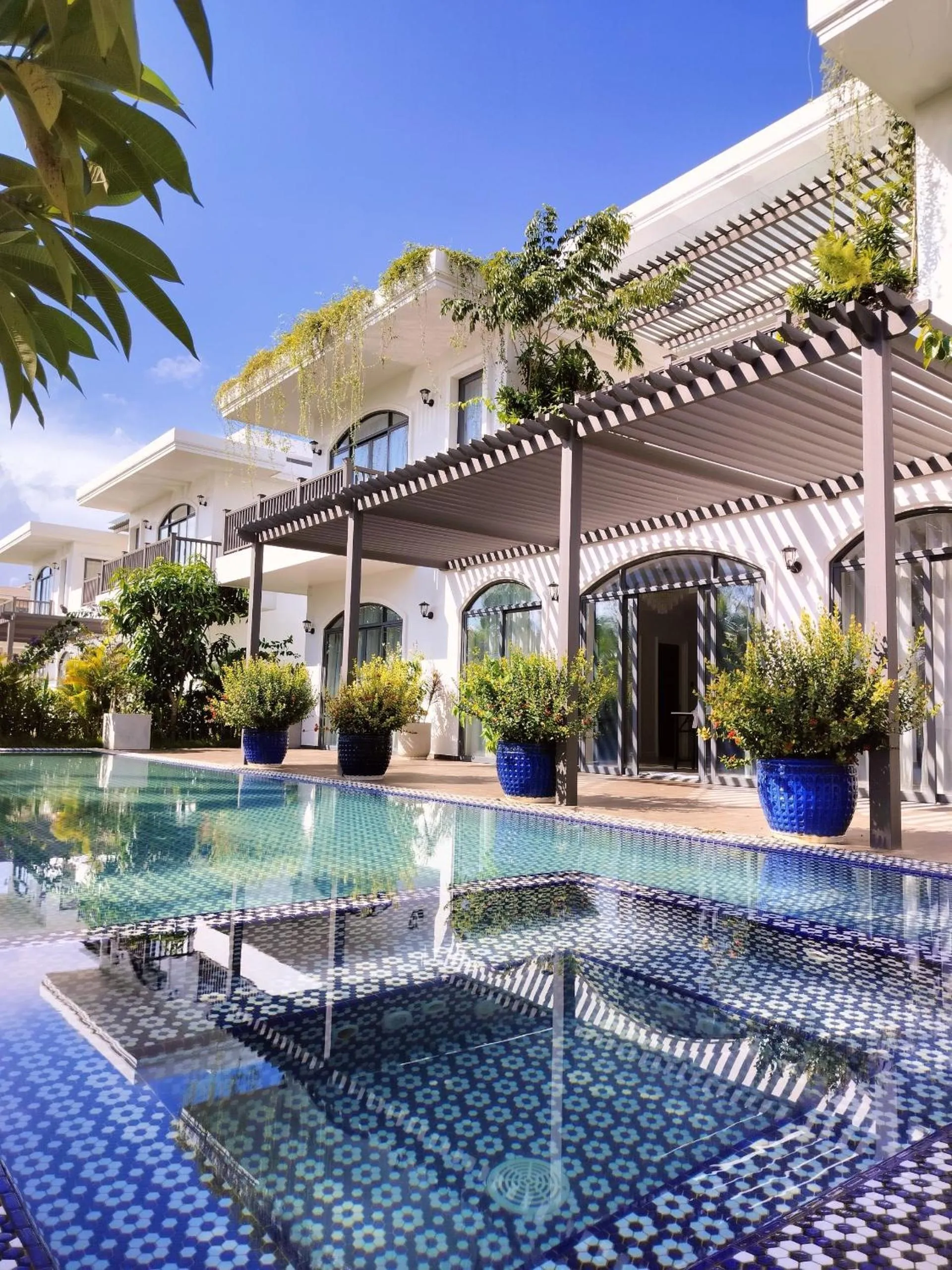 Property building in Sunset Sanato Resort & Villas