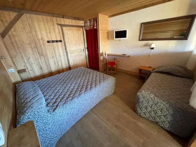 Bed in Hotel Le Very