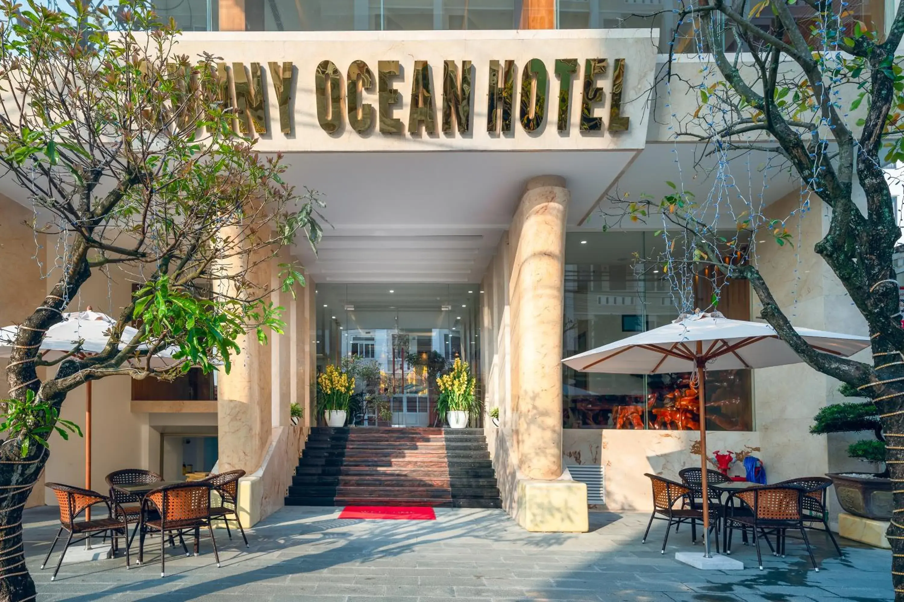 Property building in Sunny Ocean Hotel & Spa Property building in Sunny Ocean Hotel & Spa