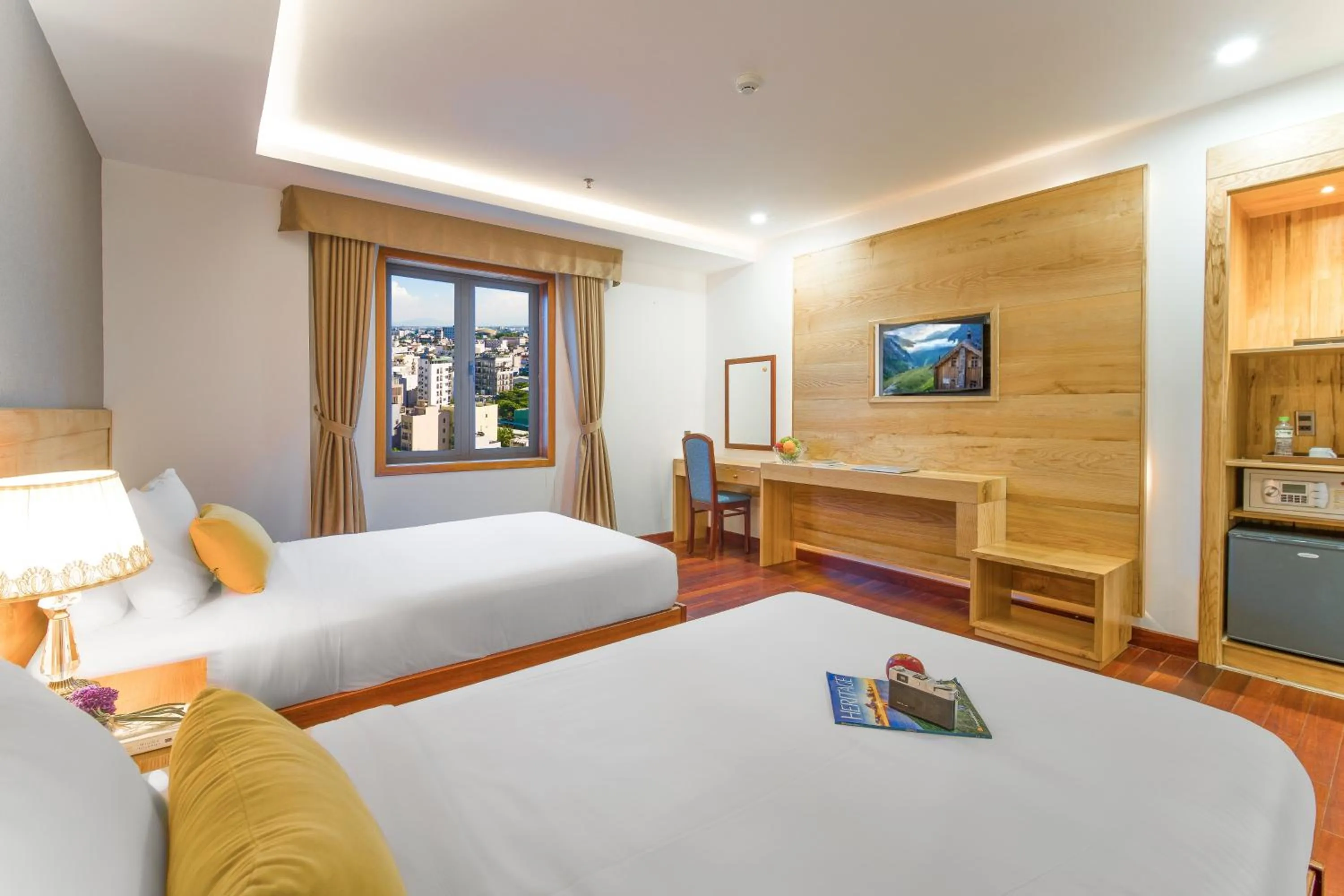 Bed in Sunny Ocean Hotel & Spa