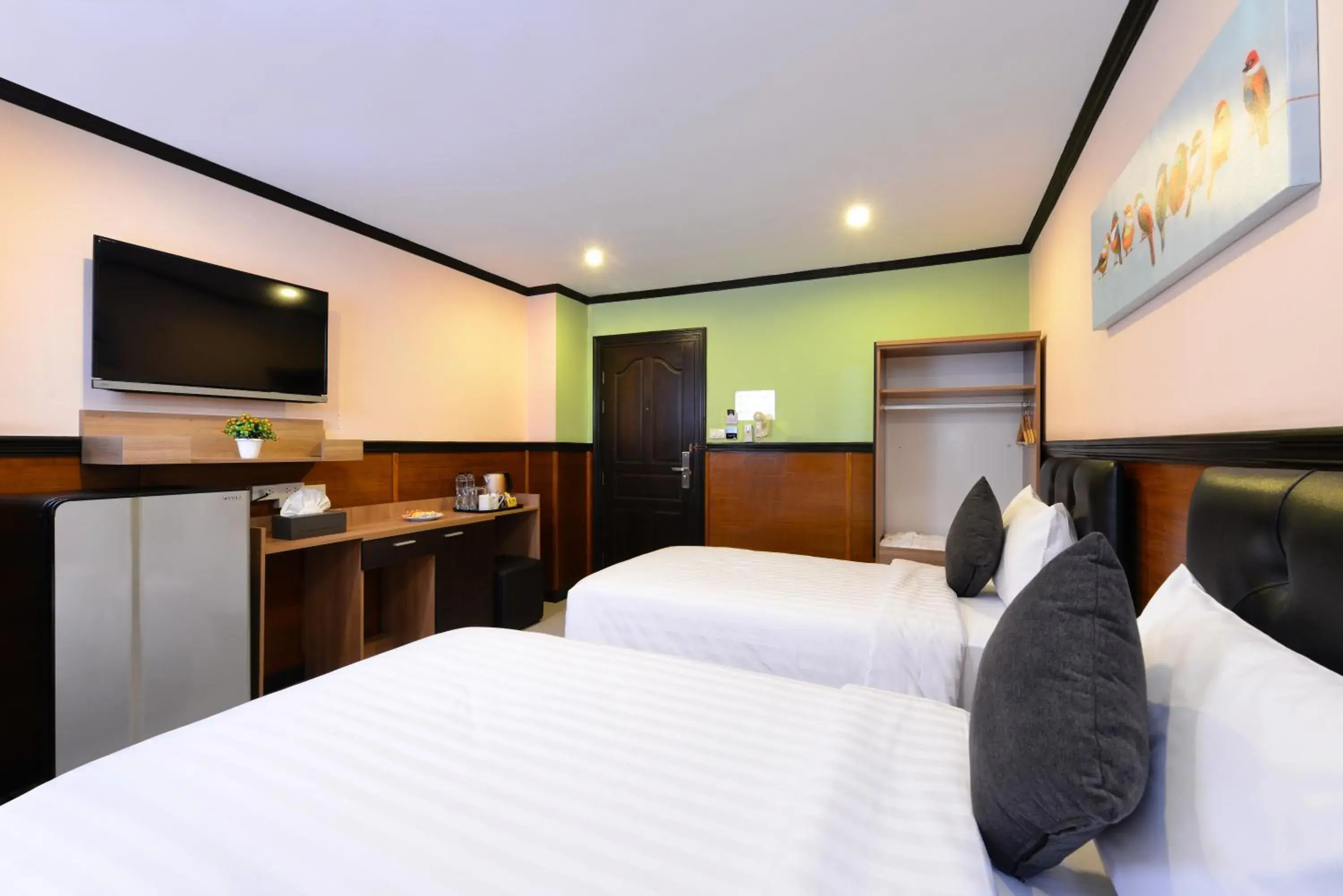 Bed in The Breton Hotel Media Bed in The Breton Hotel Media