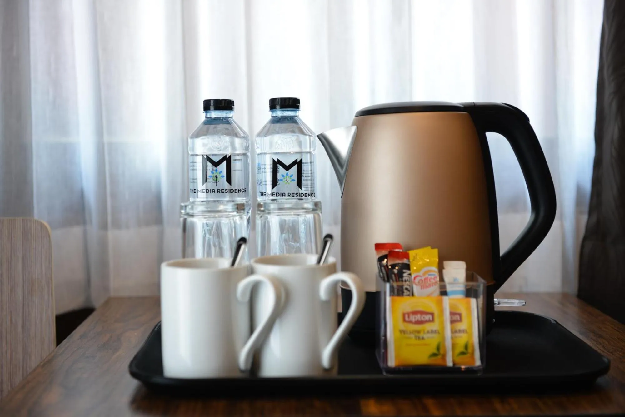 Meals in The Breton Hotel Media