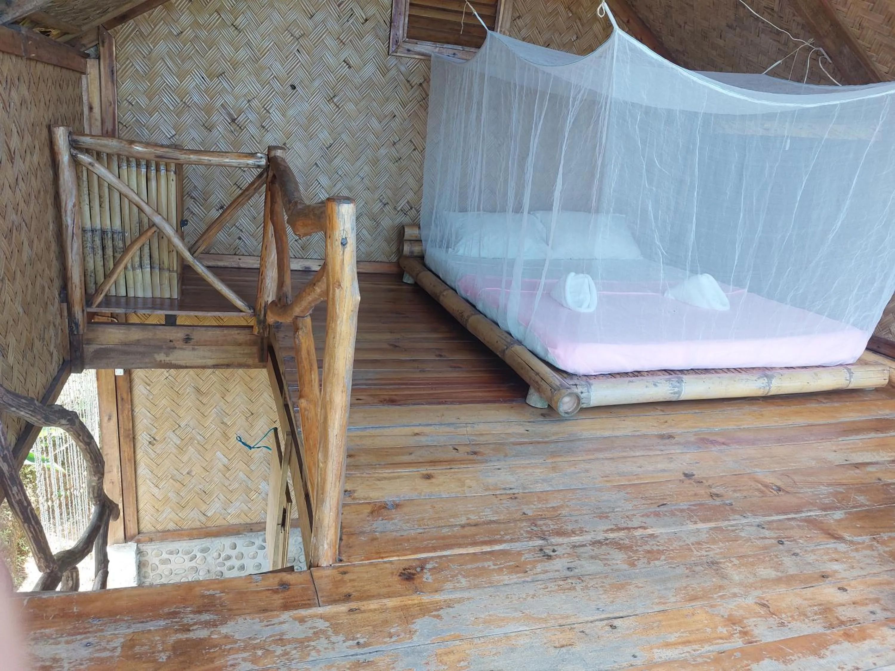 Bed in Jungle bar Resto & Cottages