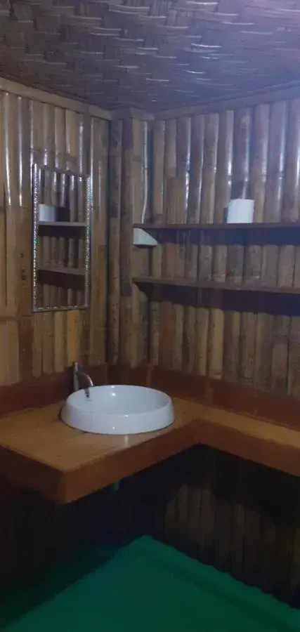 Holiday Home in Jungle bar Resto & Cottages Holiday Home in Jungle bar Resto & Cottages