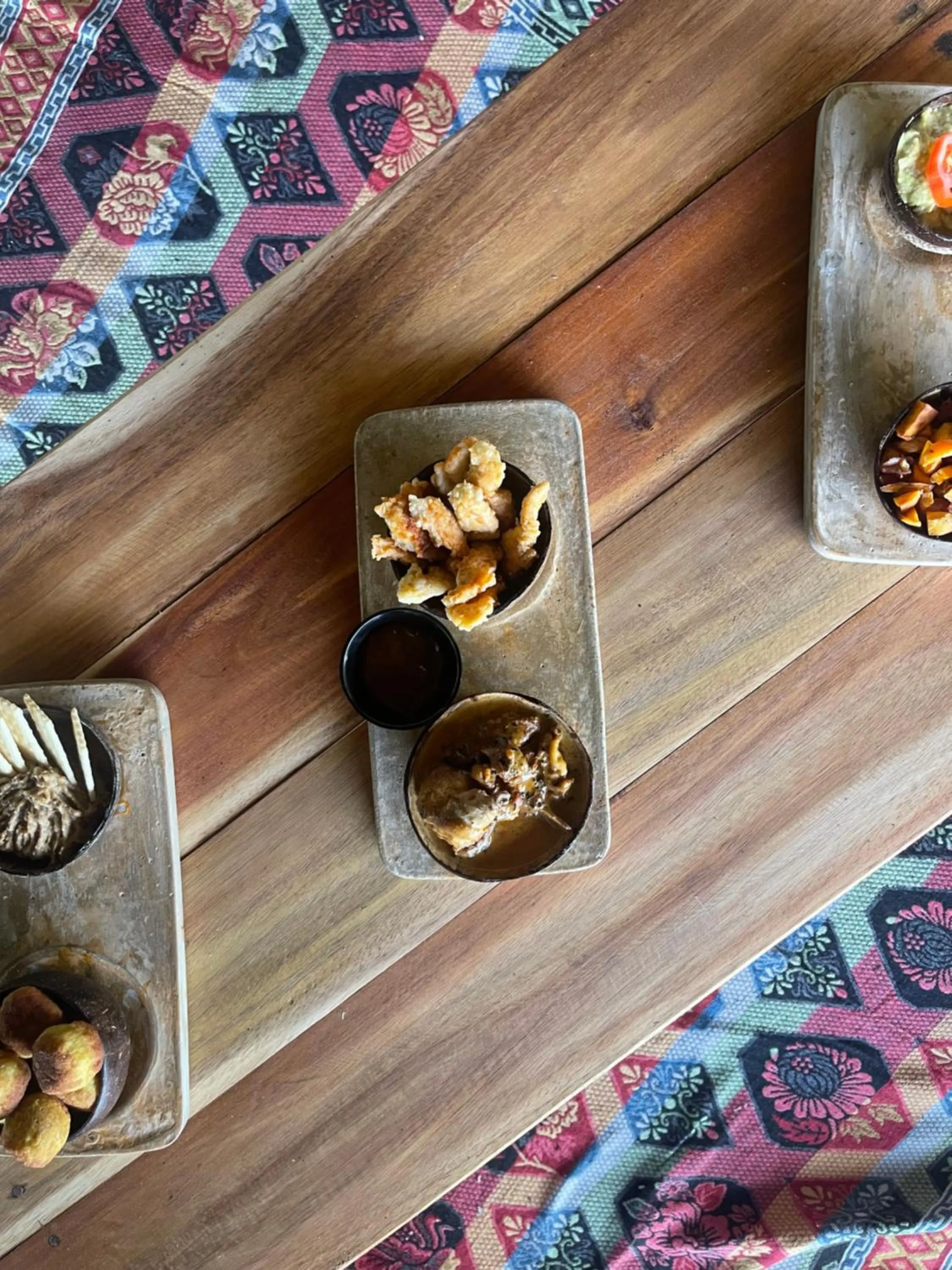 Jungle bar Resto & Cottages