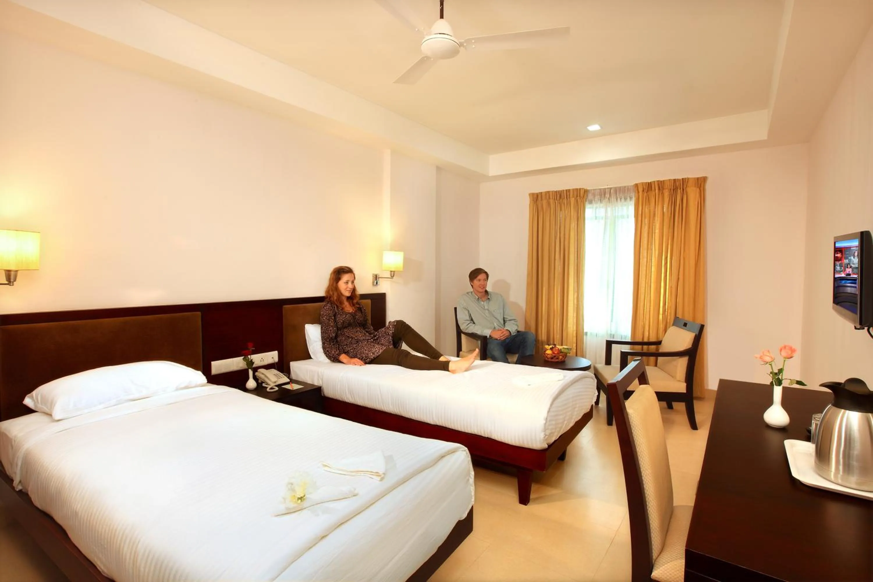 Bedroom, Bed in Hotel White Gate Residency -near to Vaikom Sri Mahadeva Temple