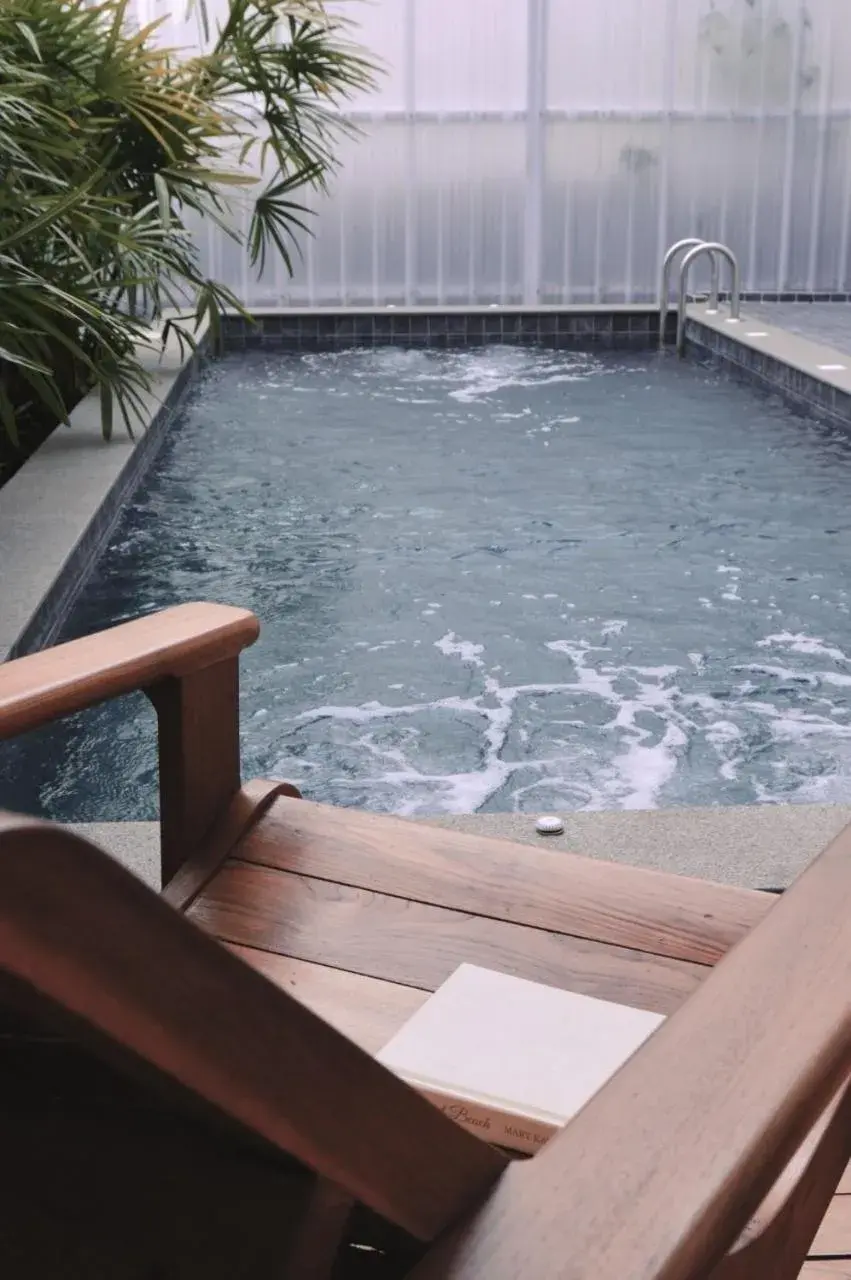 Swimming pool in The Bridge An Eclectic Luxotel Swimming pool in The Bridge An Eclectic Luxotel