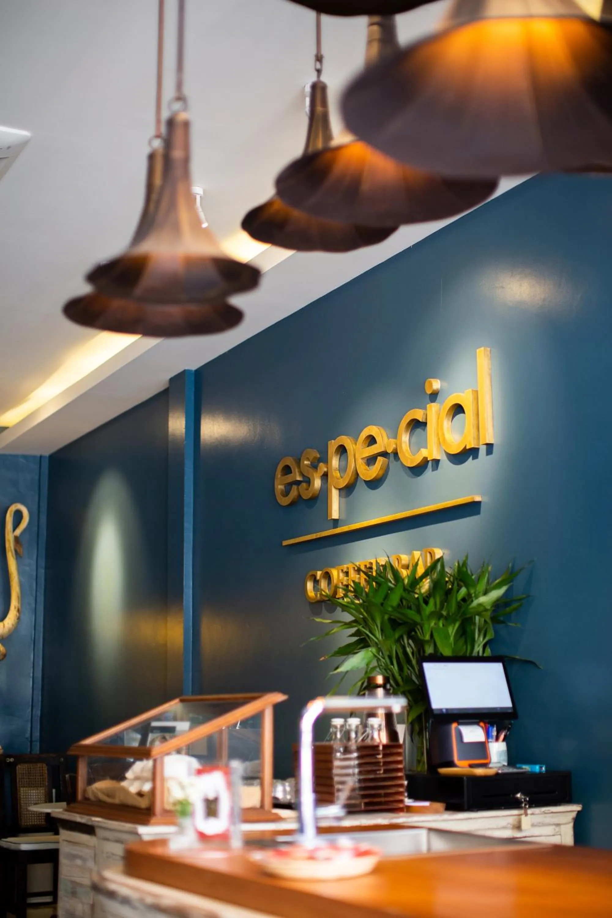 Restaurant/places to eat in The Bridge An Eclectic Luxotel