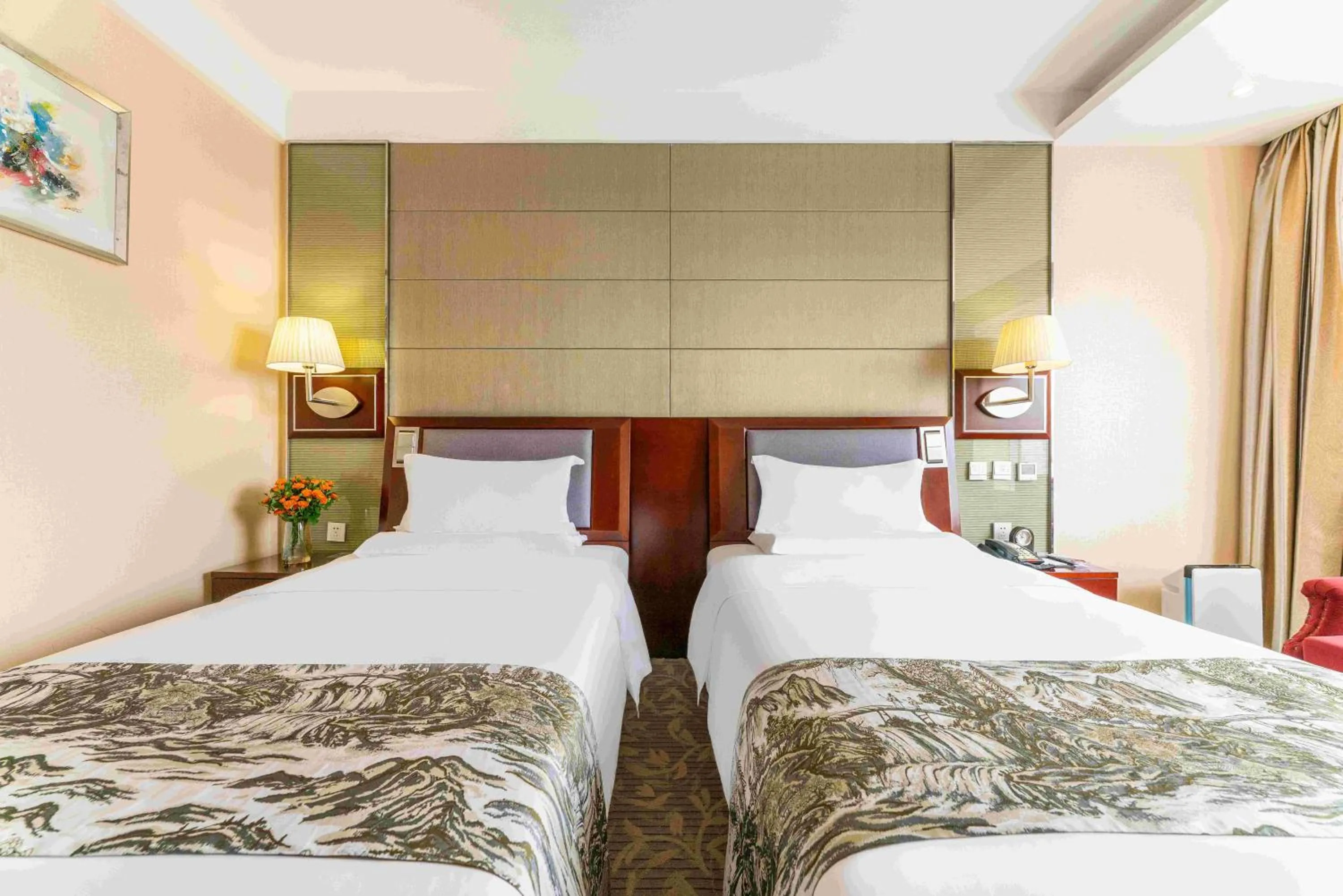 Bed in Yun-Zen Century Hotel