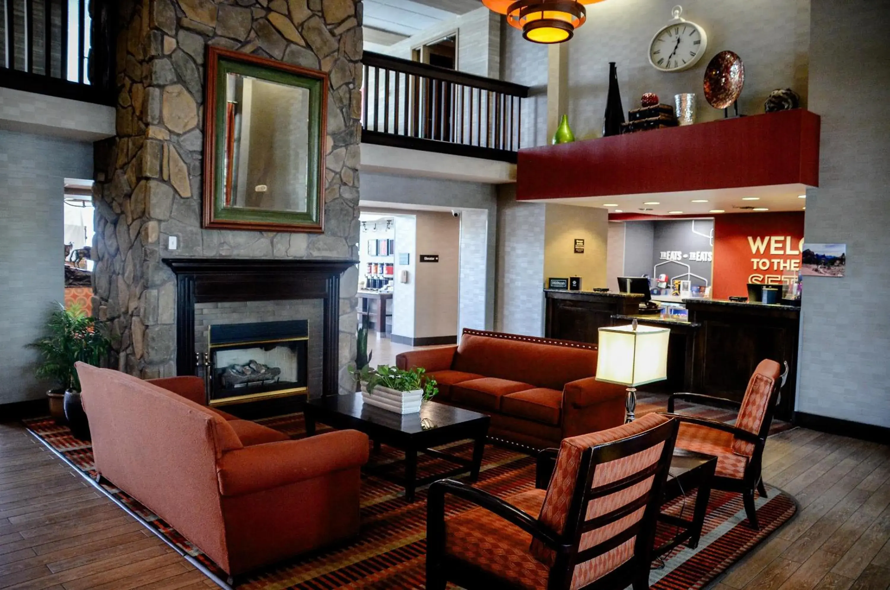 Lobby or reception in Hampton Inn & Suites Flagstaff - West Lobby or reception in Hampton Inn & Suites Flagstaff - West