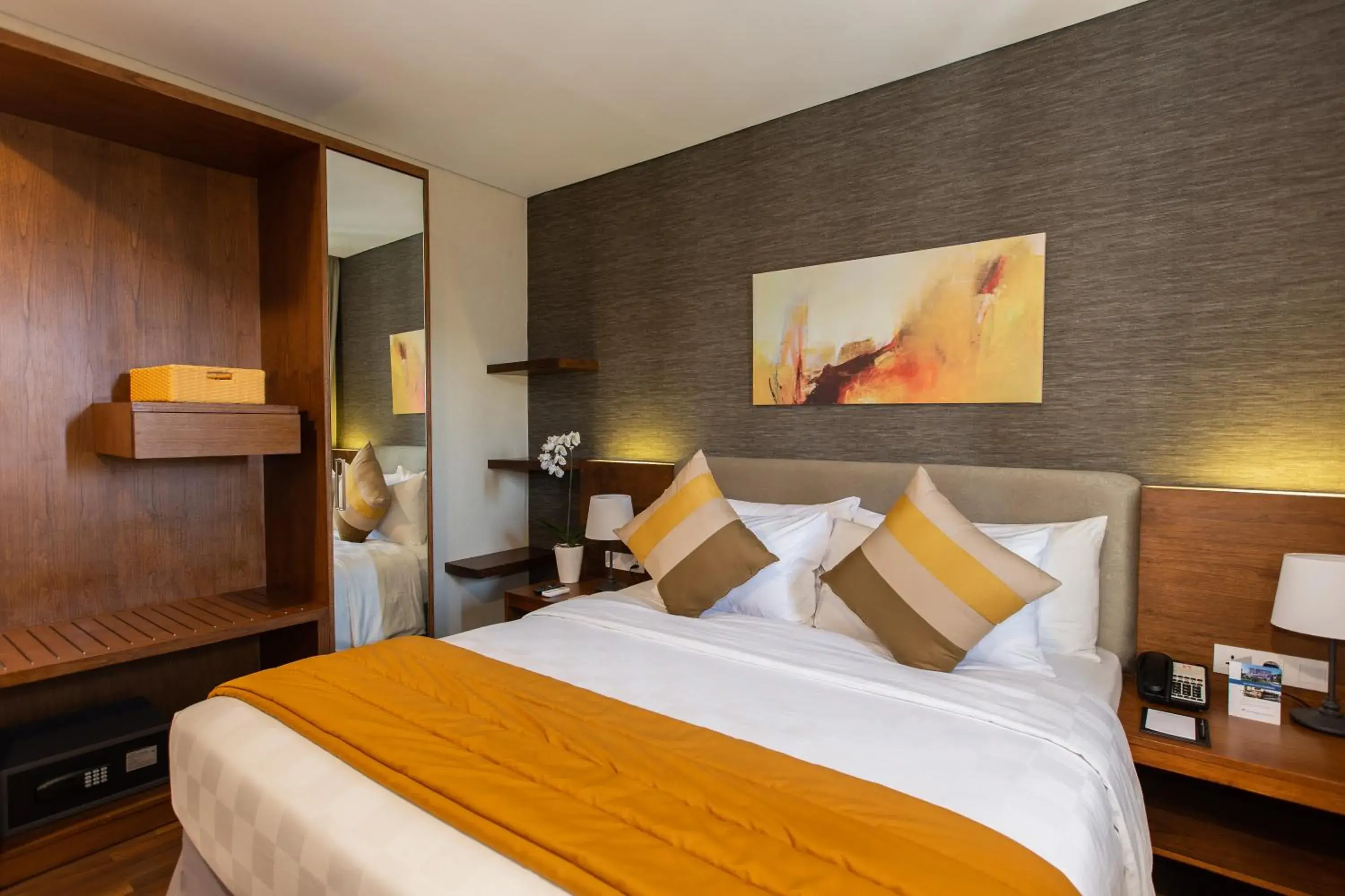 Executive Suite in Swiss-Belresort Dago Heritage Executive Suite in Swiss-Belresort Dago Heritage