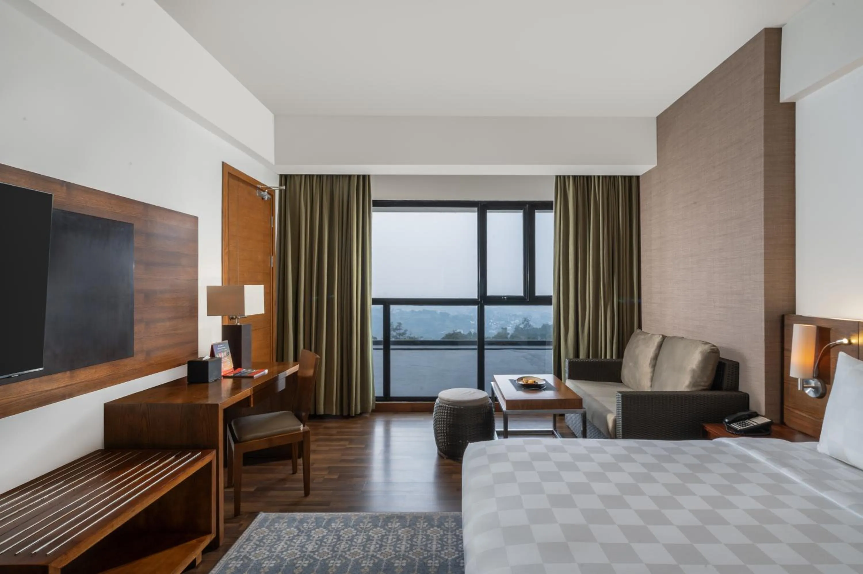 Bedroom, Bed in Swiss-Belresort Dago Heritage