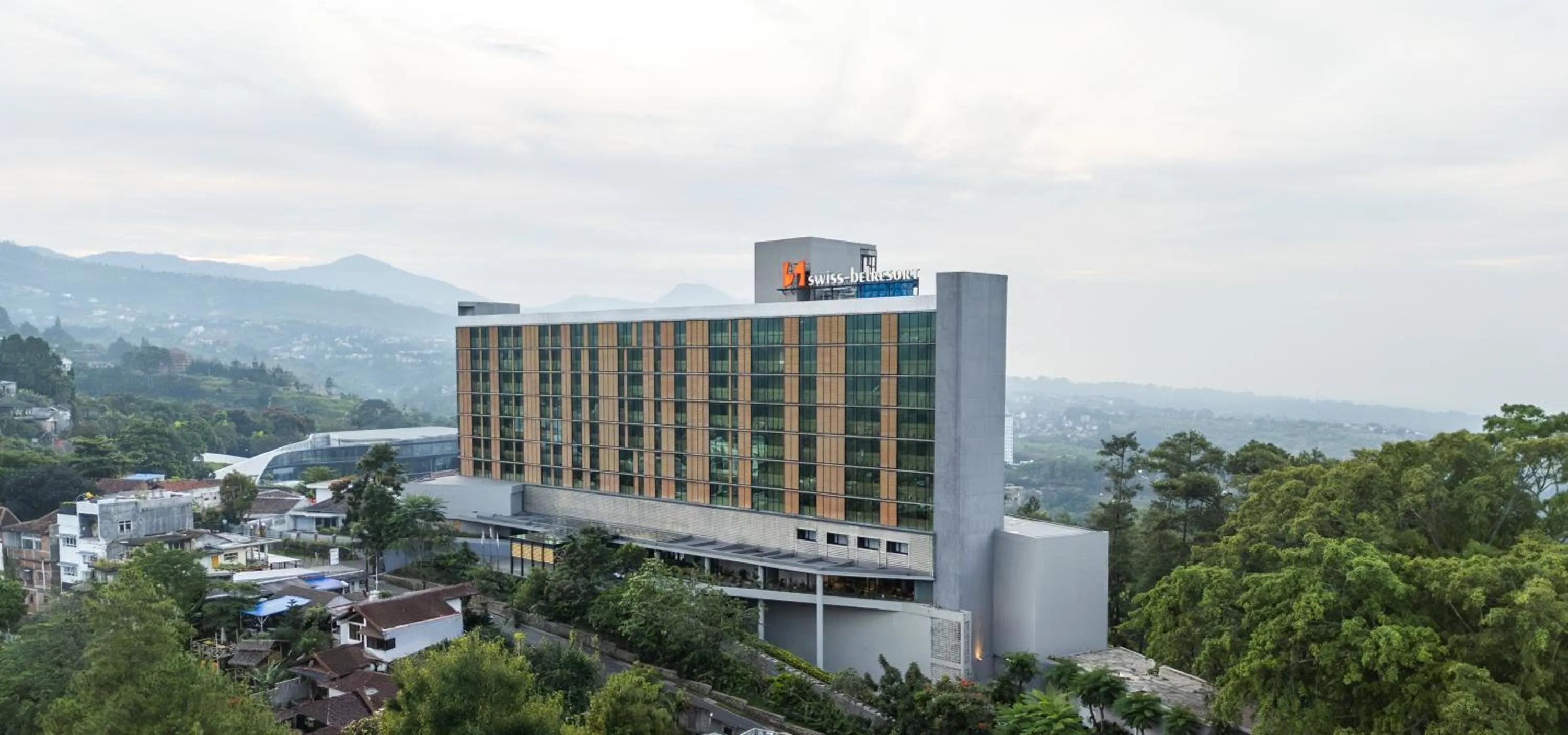 Property building in Swiss-Belresort Dago Heritage