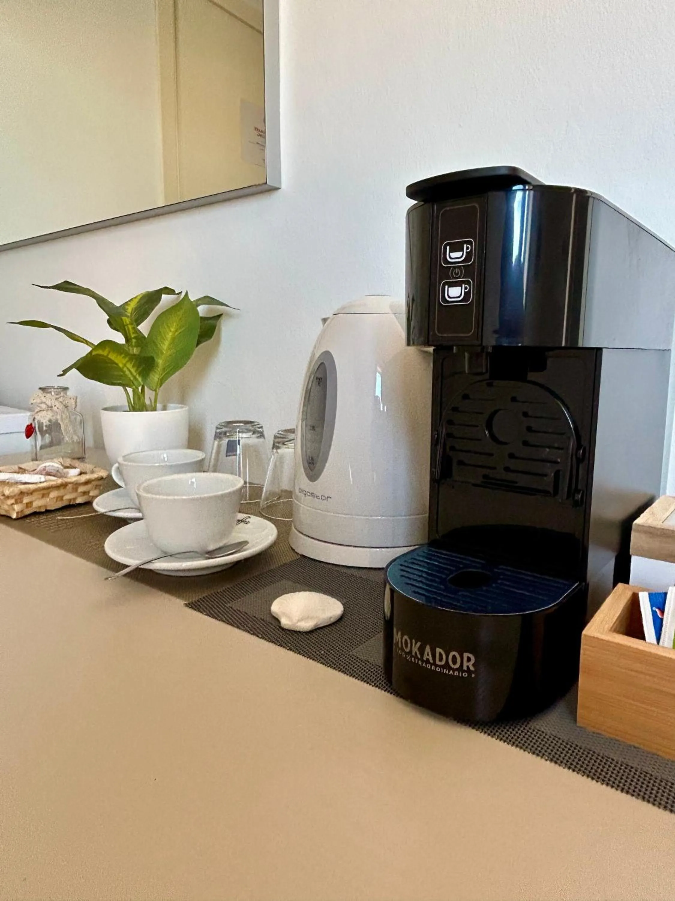 Coffee/tea facilities in La Locanda di Piazza