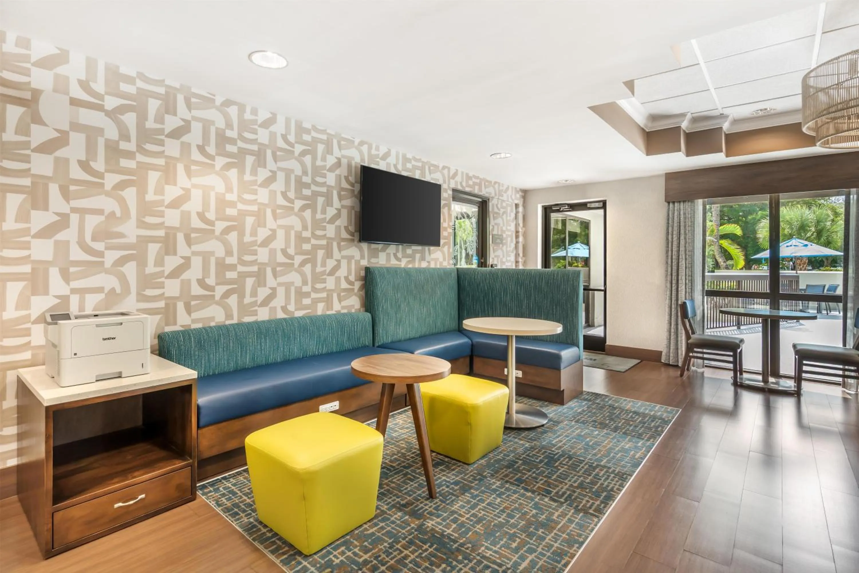 Lobby or reception in Hampton Inn Fort Myers-Airport & I-75