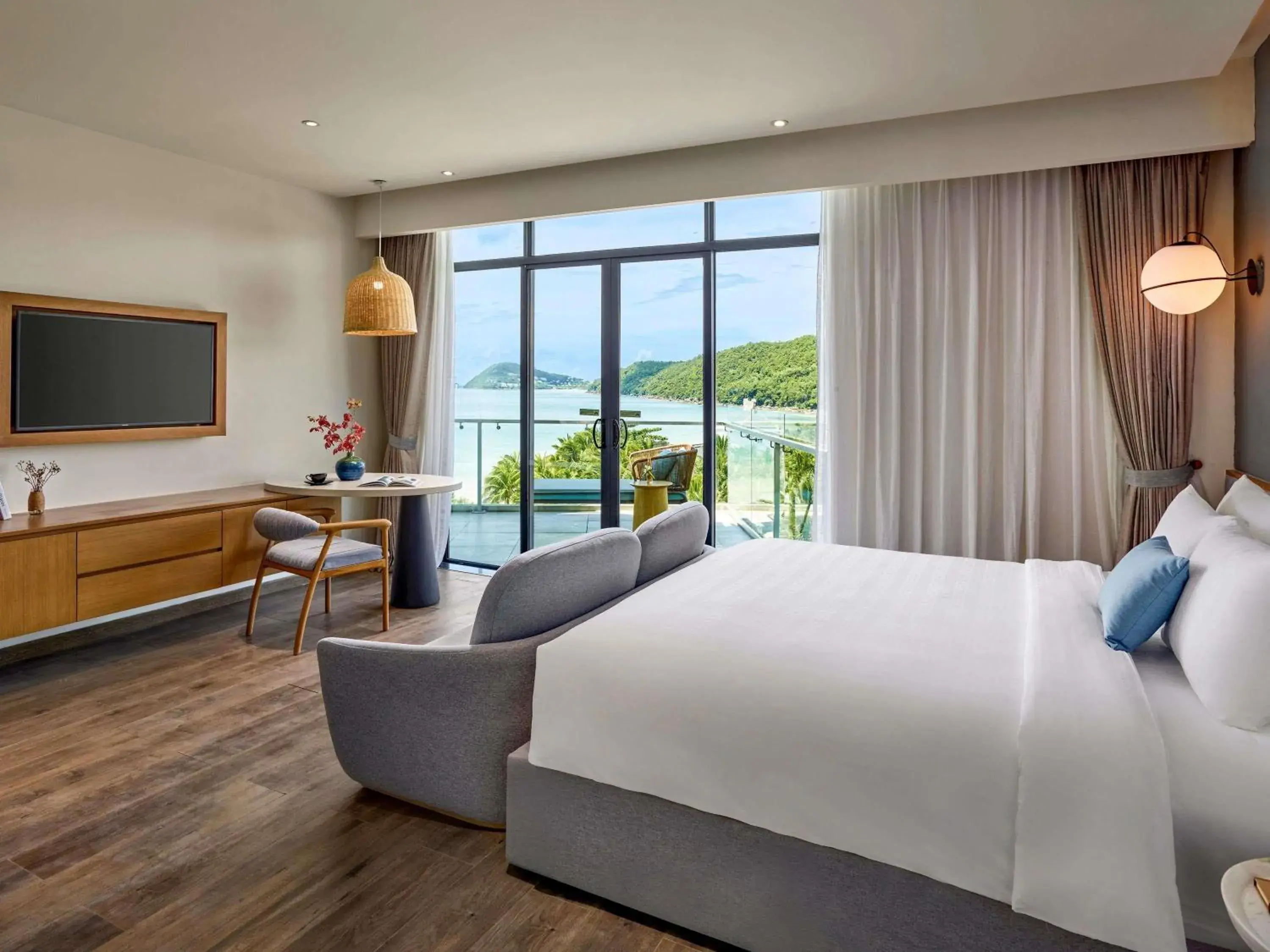 Bedroom, Bed in Premier Residences Phu Quoc Emerald Bay Managed by Accor Bedroom, Bed in Premier Residences Phu Quoc Emerald Bay Managed by Accor