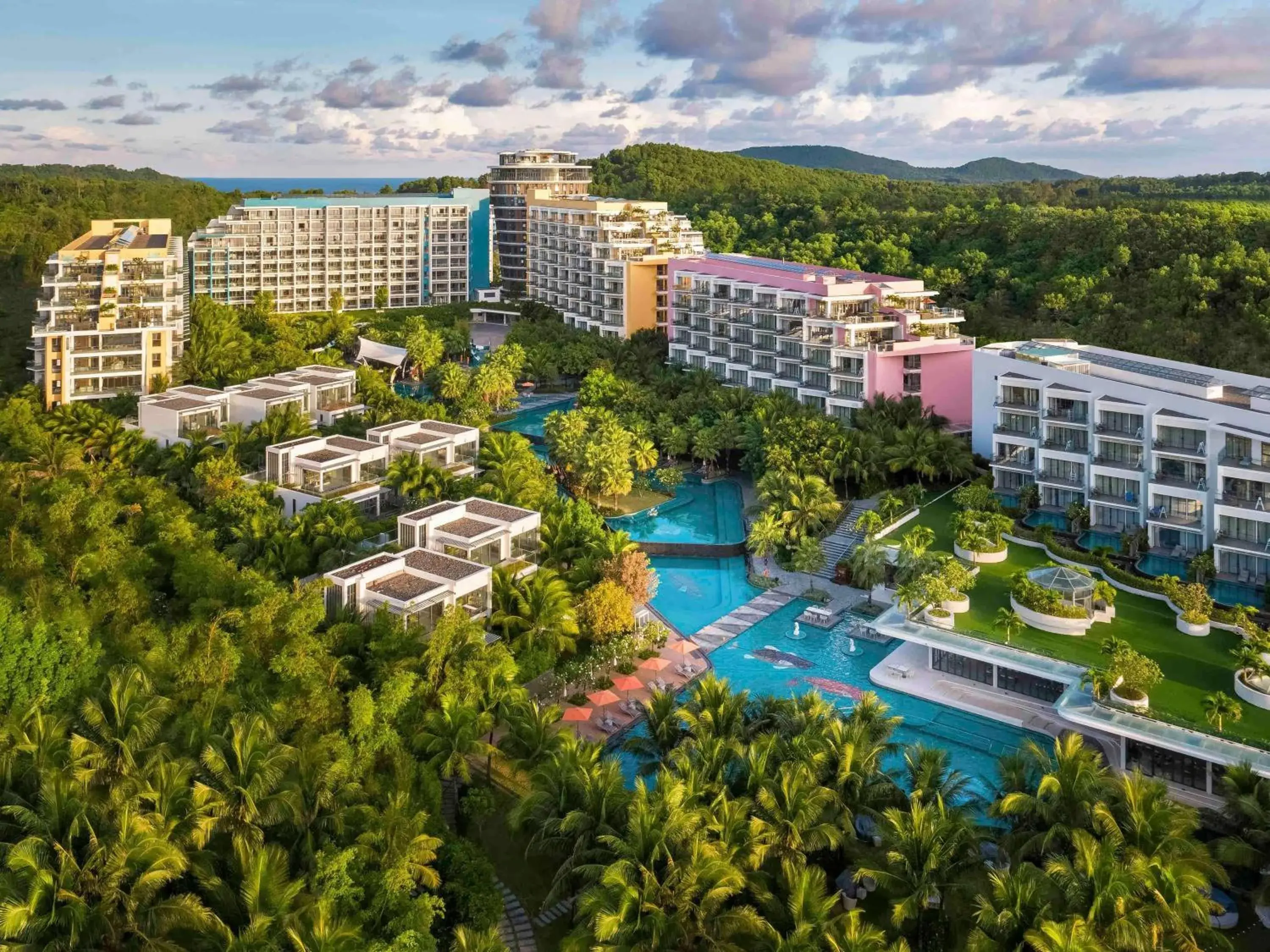 Property building in Premier Residences Phu Quoc Emerald Bay Managed by Accor Property building in Premier Residences Phu Quoc Emerald Bay Managed by Accor