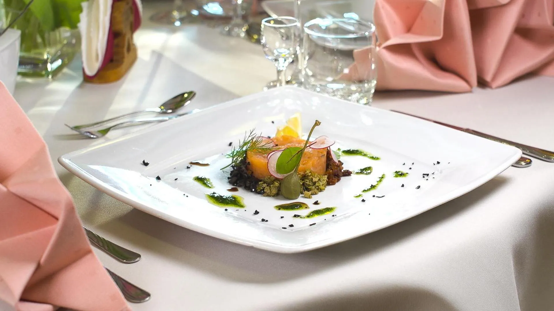 Food in Jaś Wędrowniczek