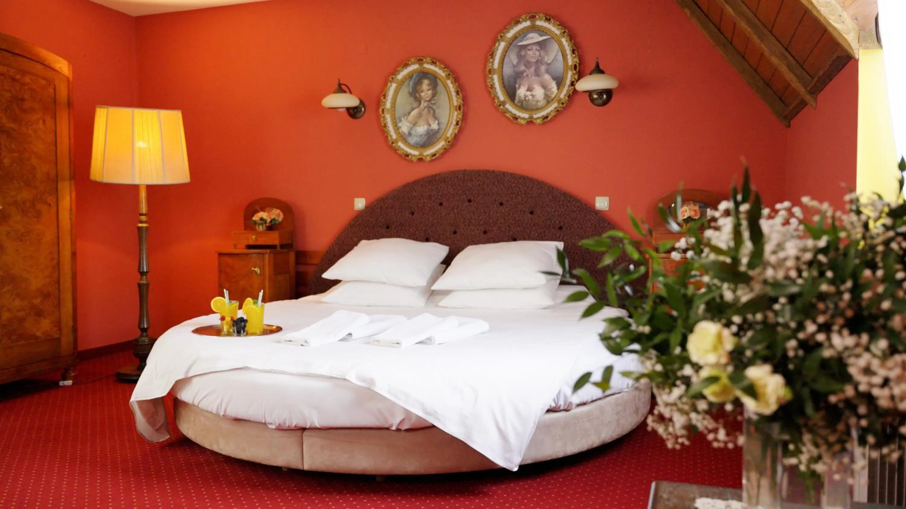 Bed in Jaś Wędrowniczek