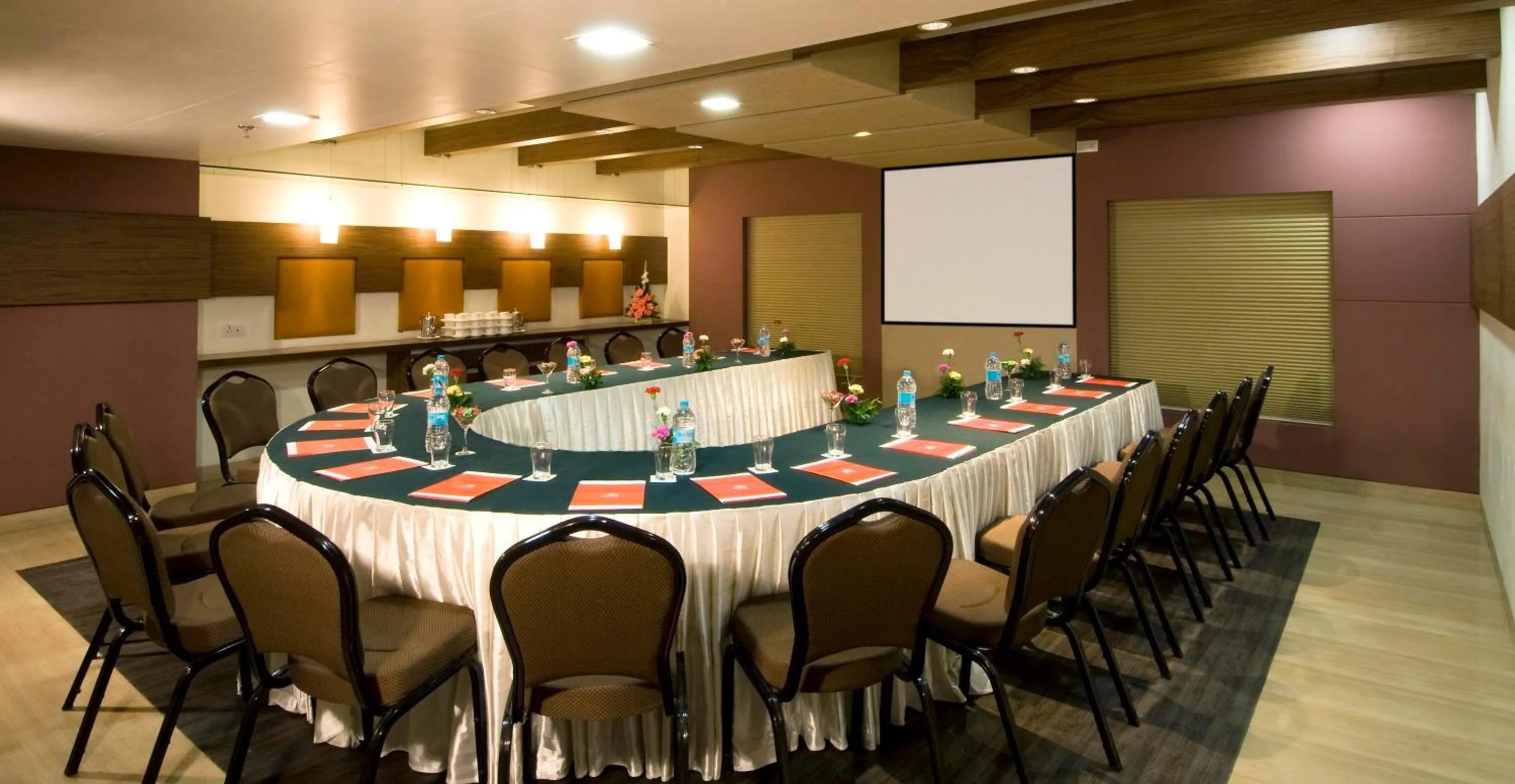 Meeting/conference room in Sayaji Pune