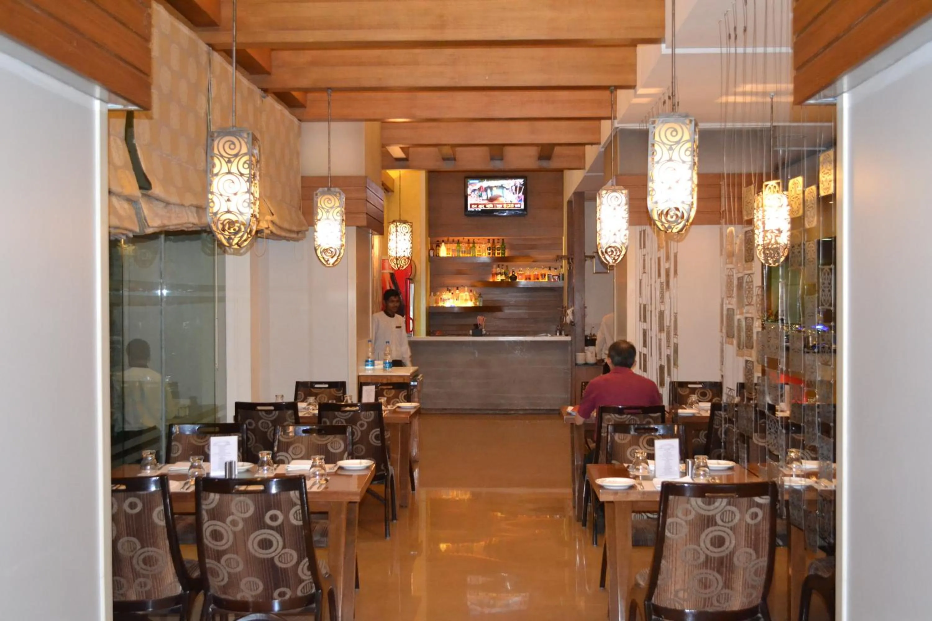 Restaurant/places to eat in Sayaji Pune
