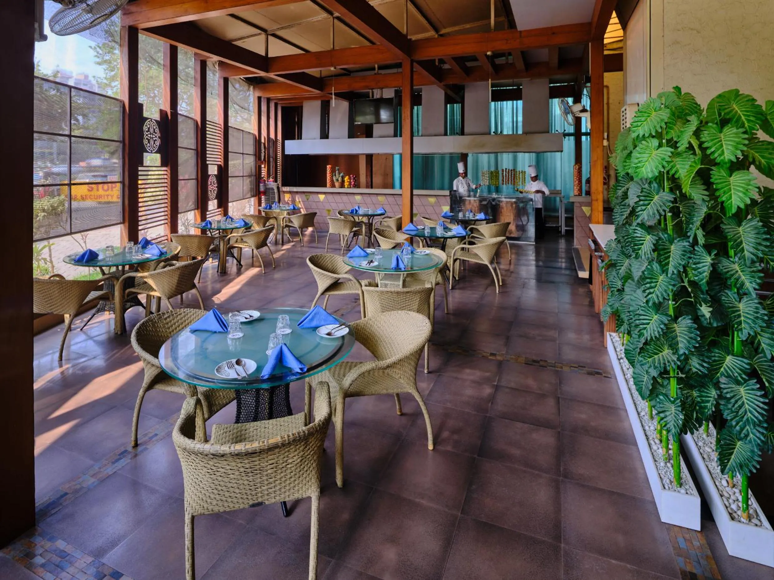 Restaurant/places to eat in Sayaji Pune