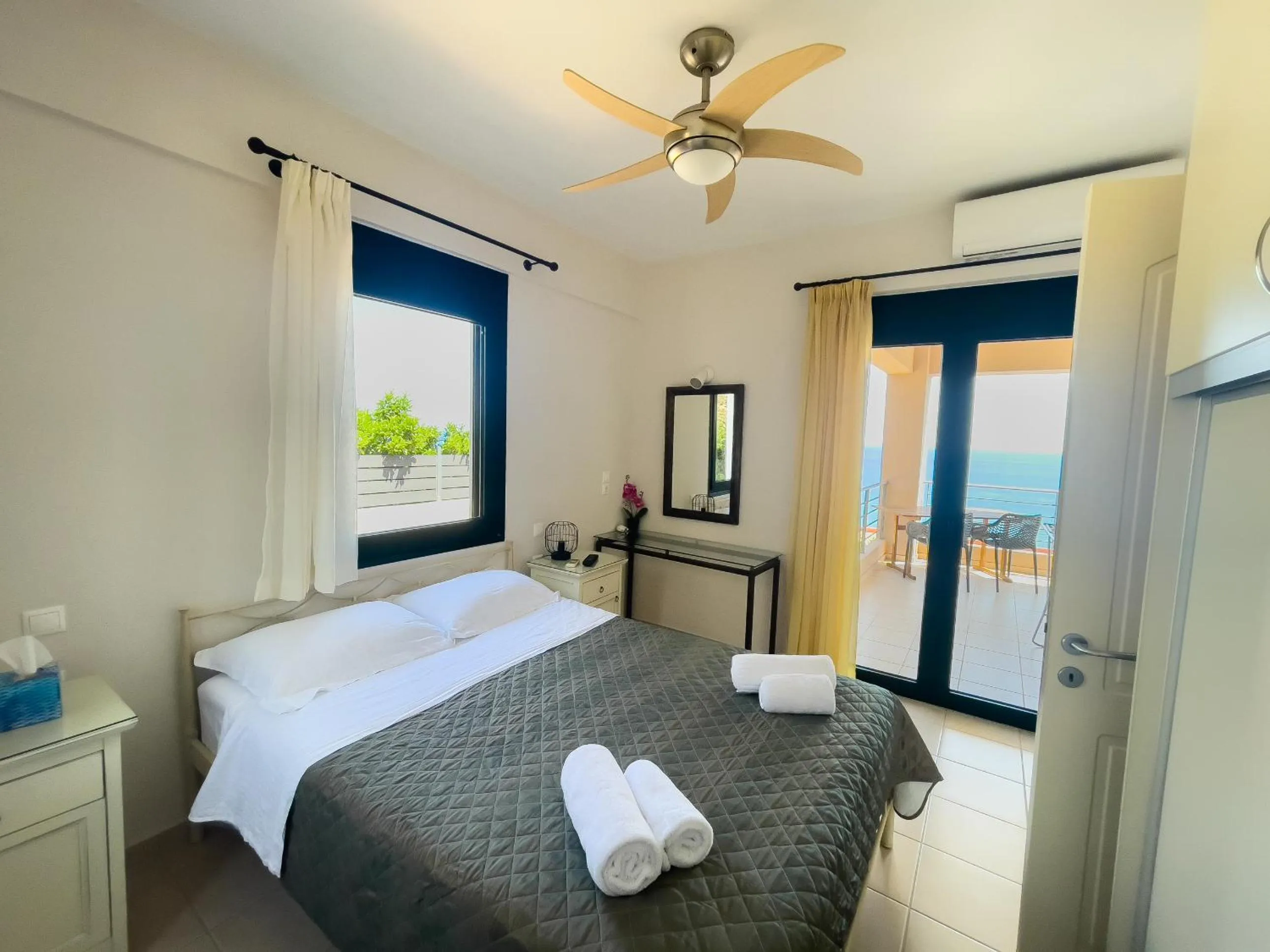 Bedroom, Bed in Portela Suites Kastri