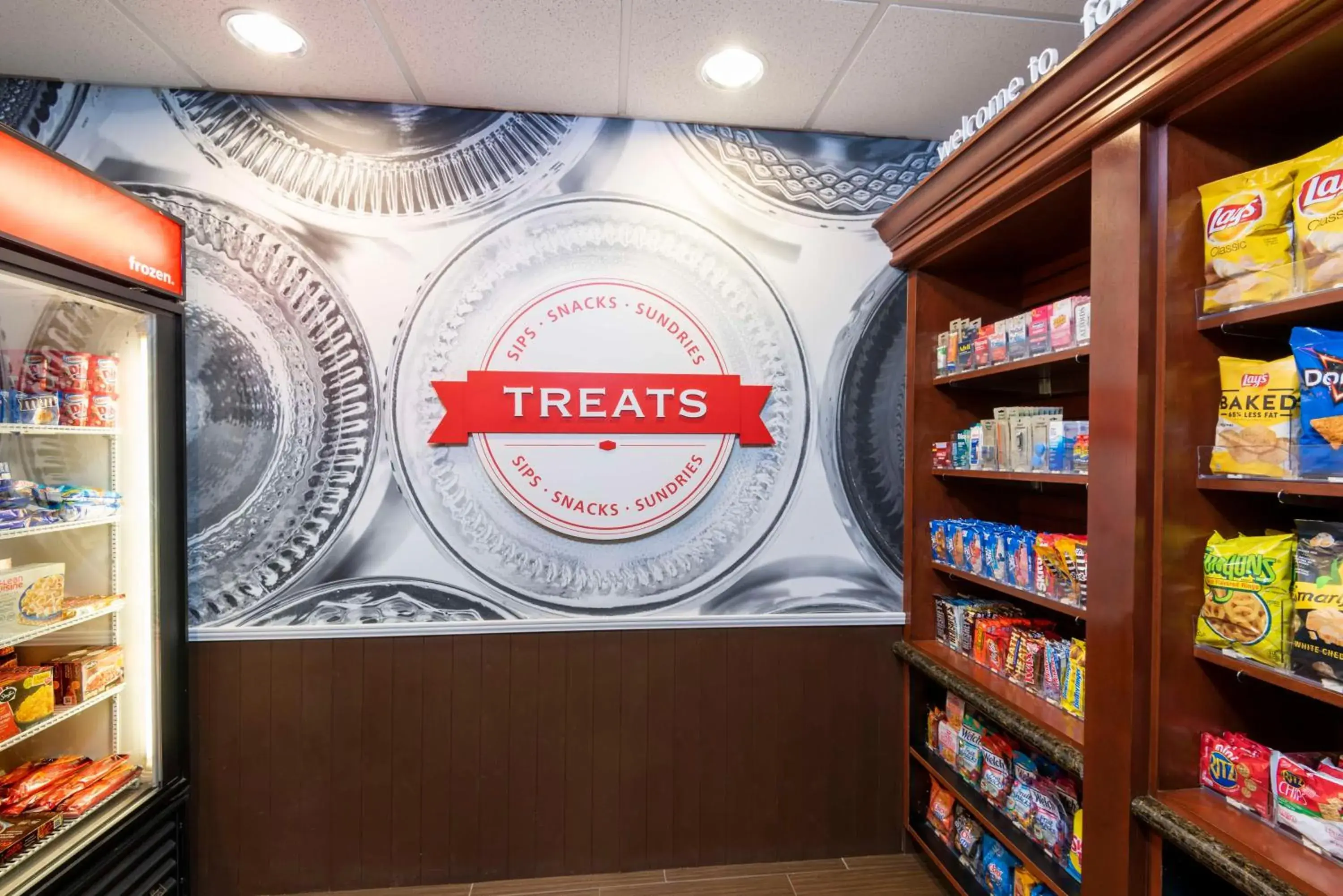 Restaurant/places to eat in Hampton Inn & Suites Fort Myers-Colonial Boulevard Restaurant/places to eat in Hampton Inn & Suites Fort Myers-Colonial Boulevard