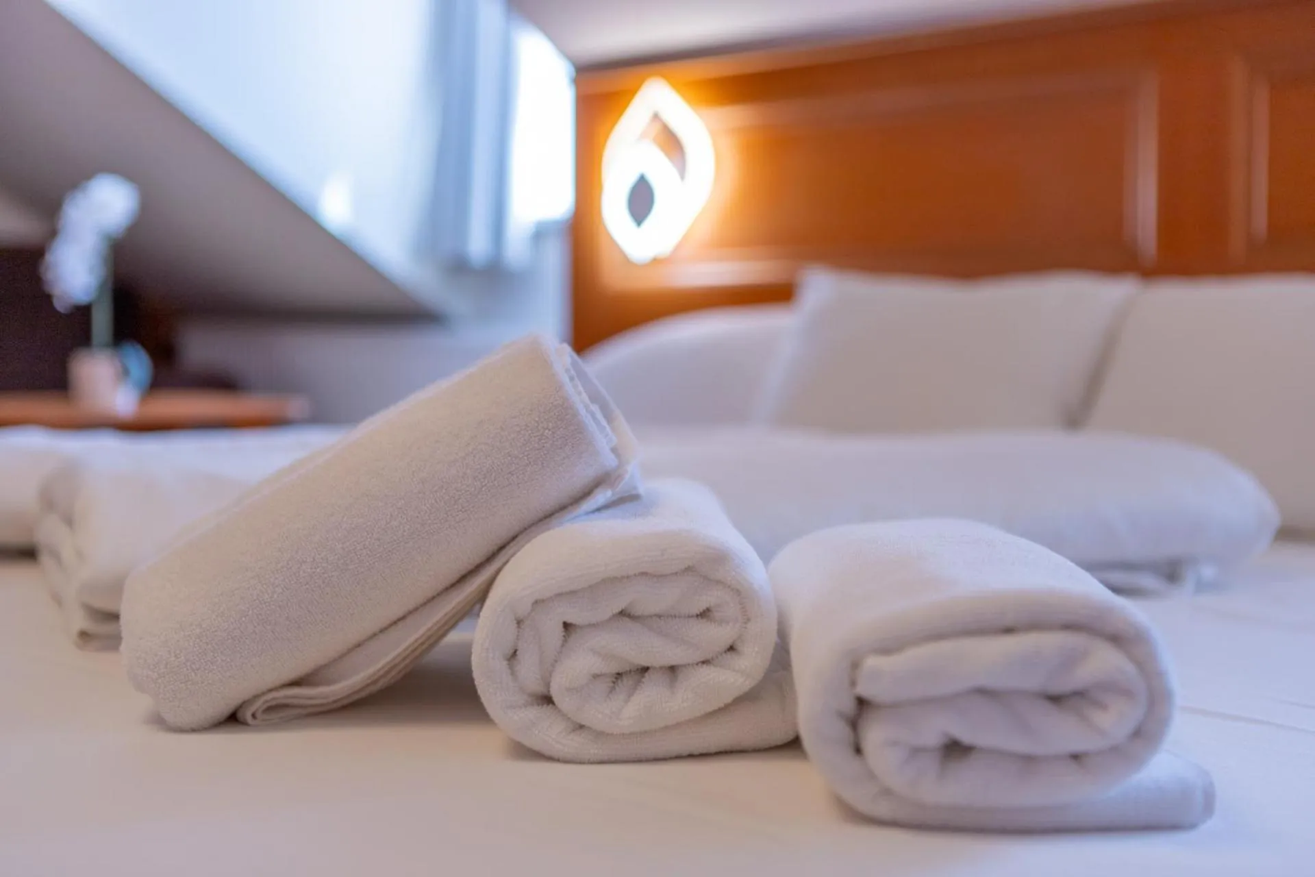Bed in Szinbád Hotel