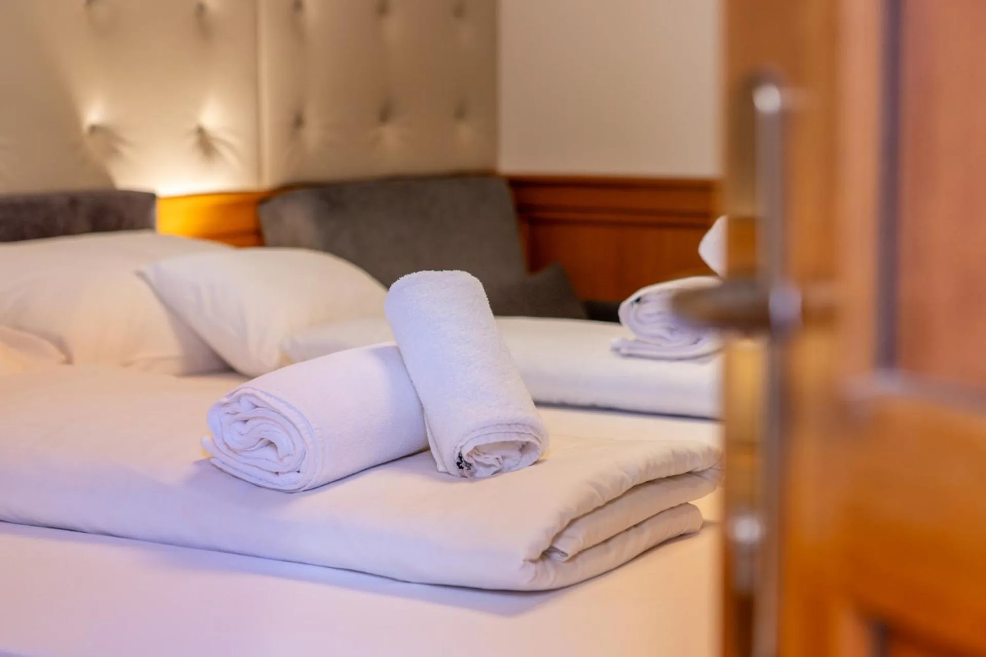 Bed in Szinbád Hotel