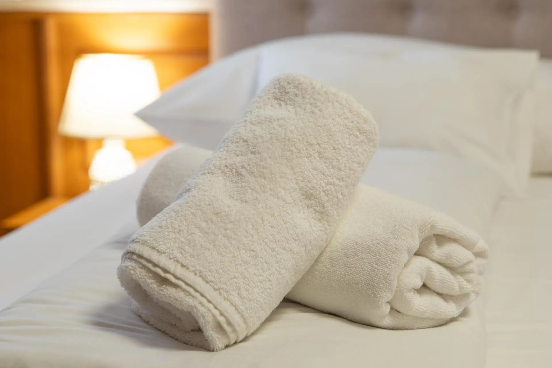 Bed in Szinbád Hotel