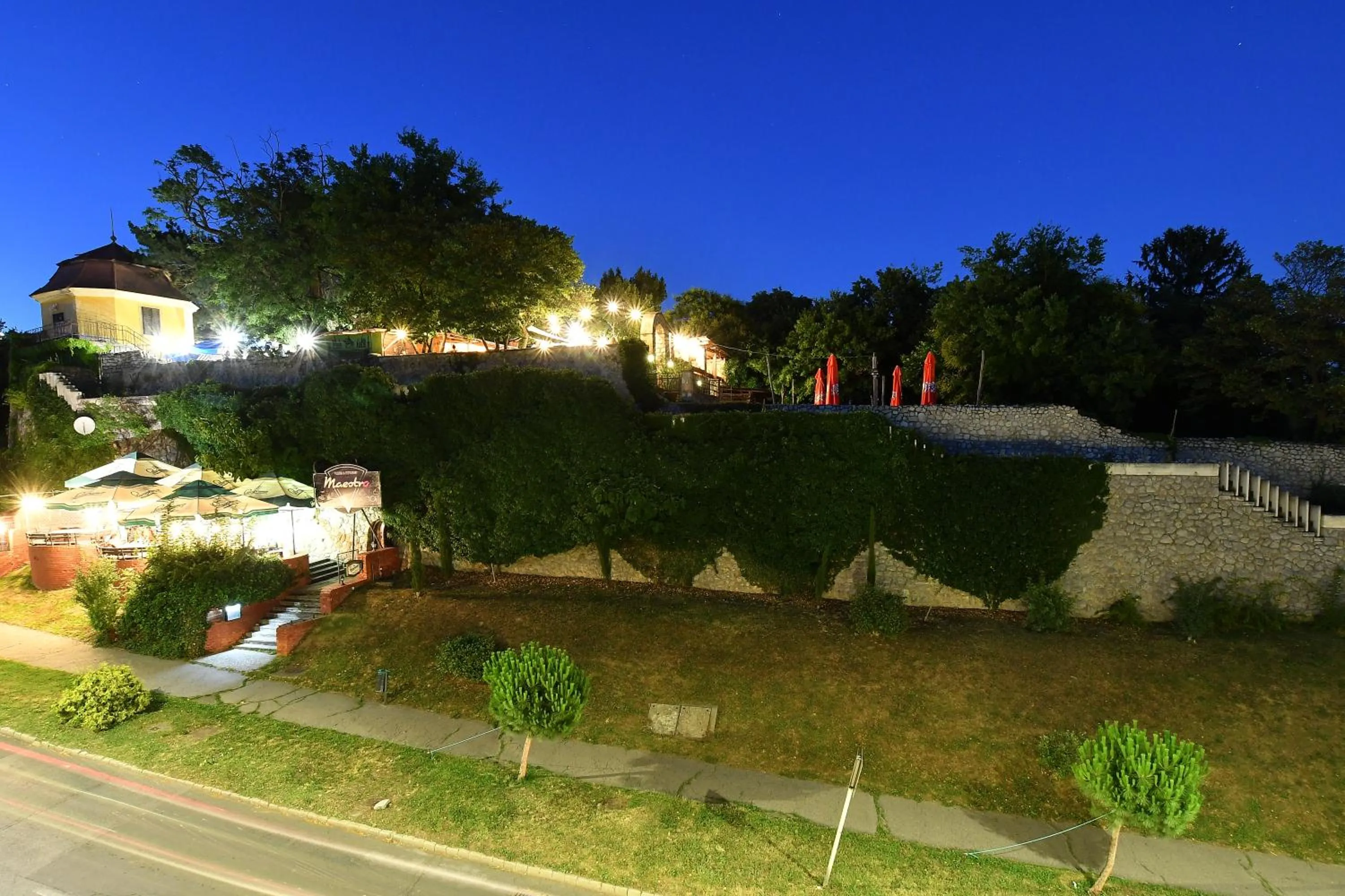 Neighbourhood in Szinbád Hotel