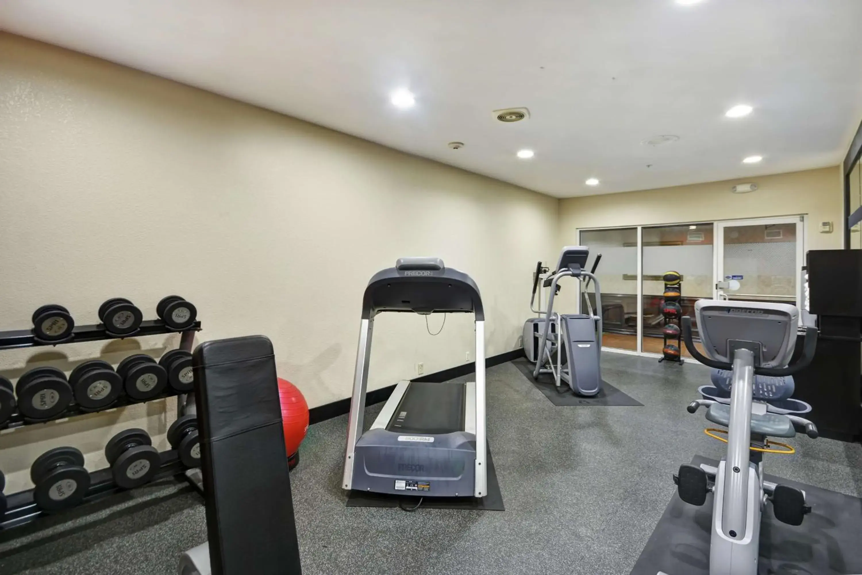 Fitness centre/facilities in Hampton Inn Corpus Christi - Northwest I-37 Fitness centre/facilities in Hampton Inn Corpus Christi - Northwest I-37