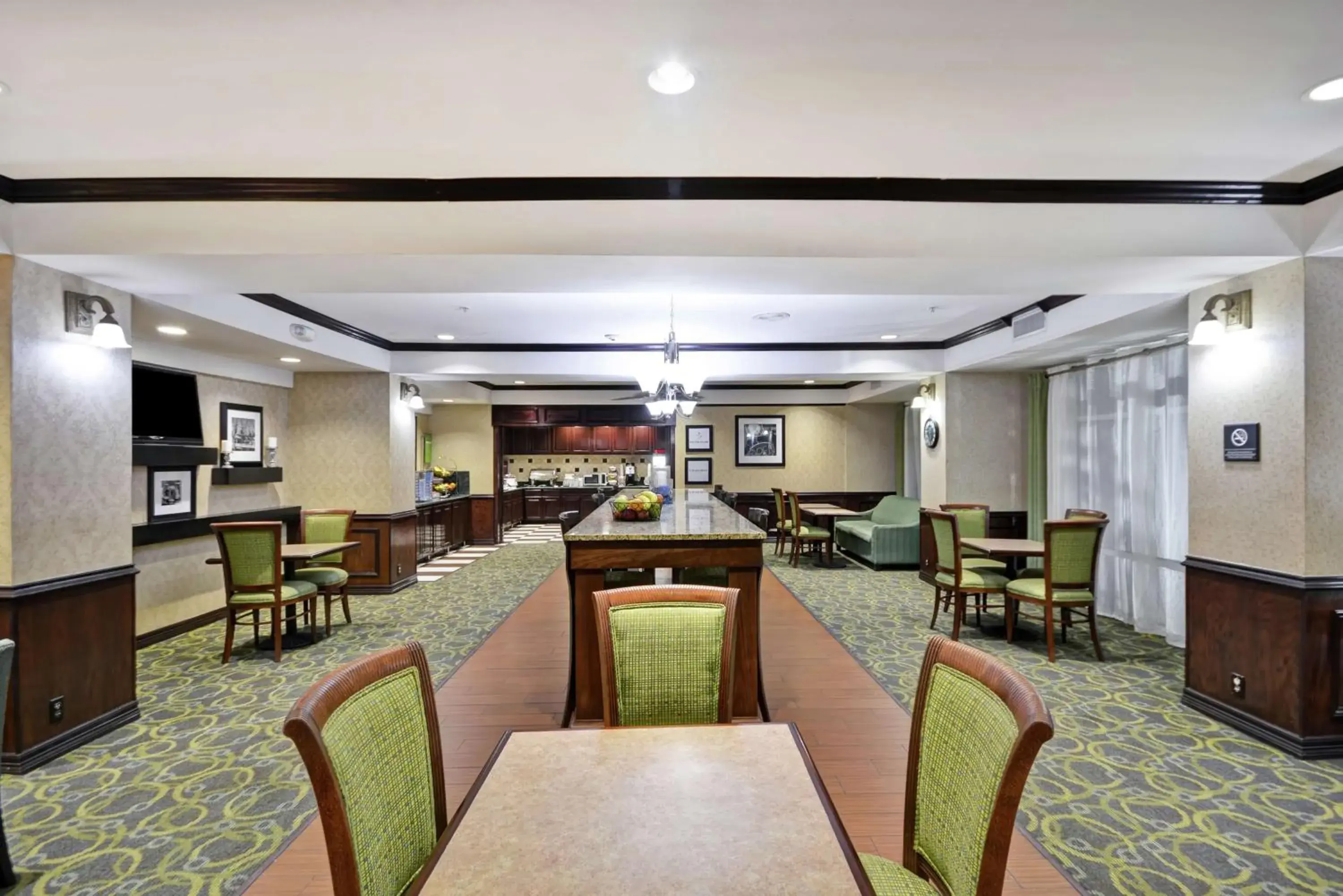 Lobby or reception in Hampton Inn Corpus Christi - Northwest I-37 Lobby or reception in Hampton Inn Corpus Christi - Northwest I-37