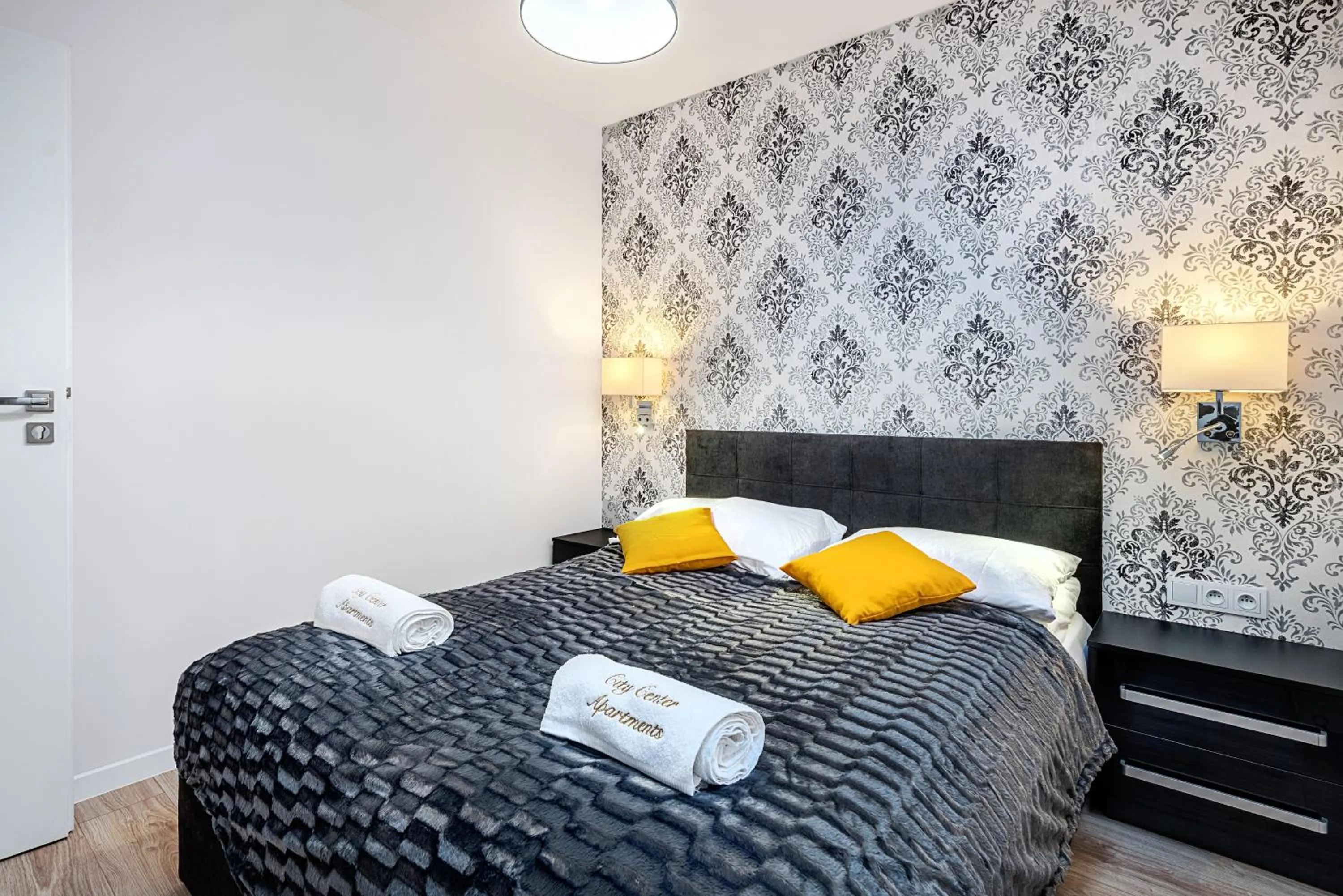 Bed in Apartamenty City Center Cicha 8
