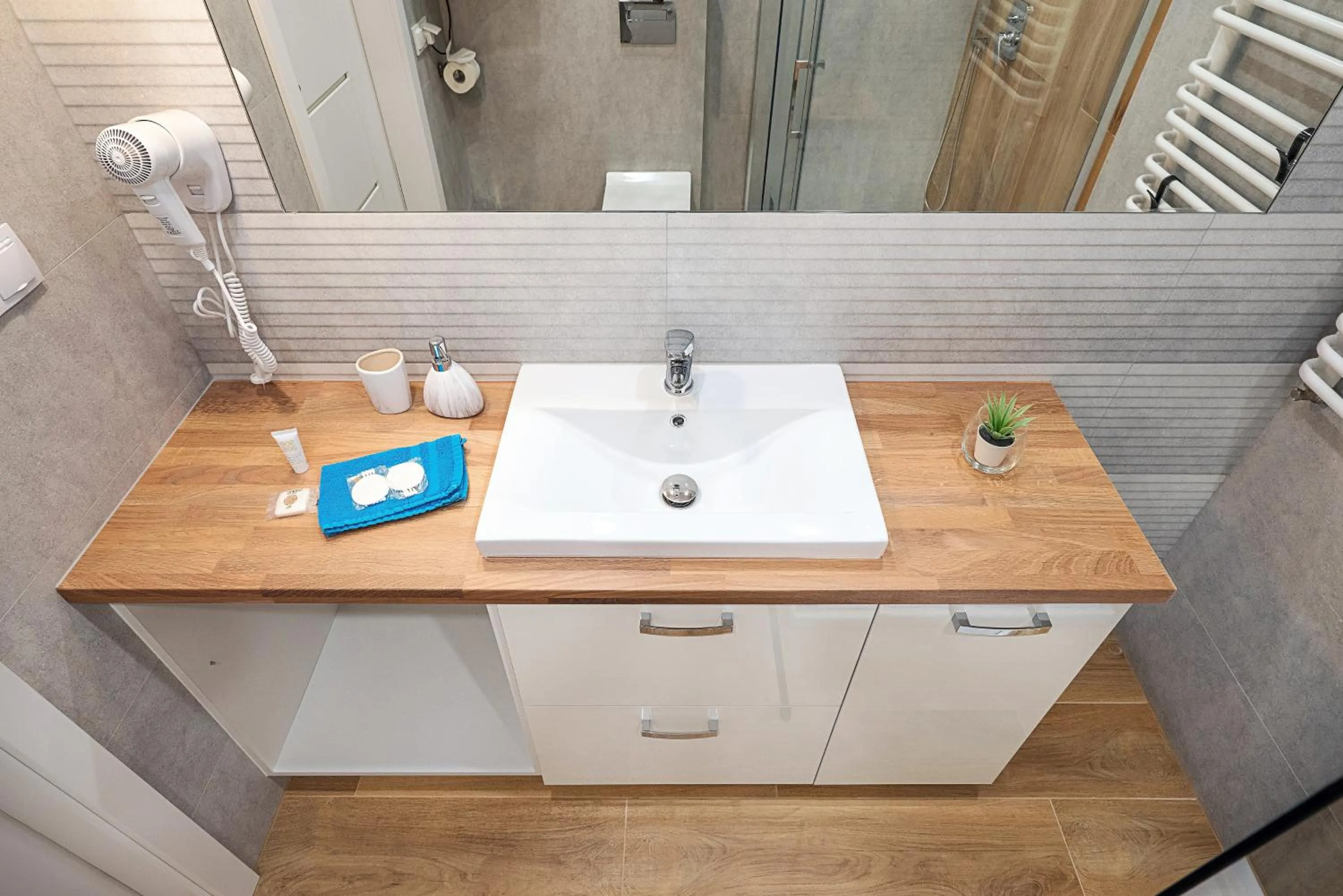 Toilet in Apartamenty City Center Cicha 8