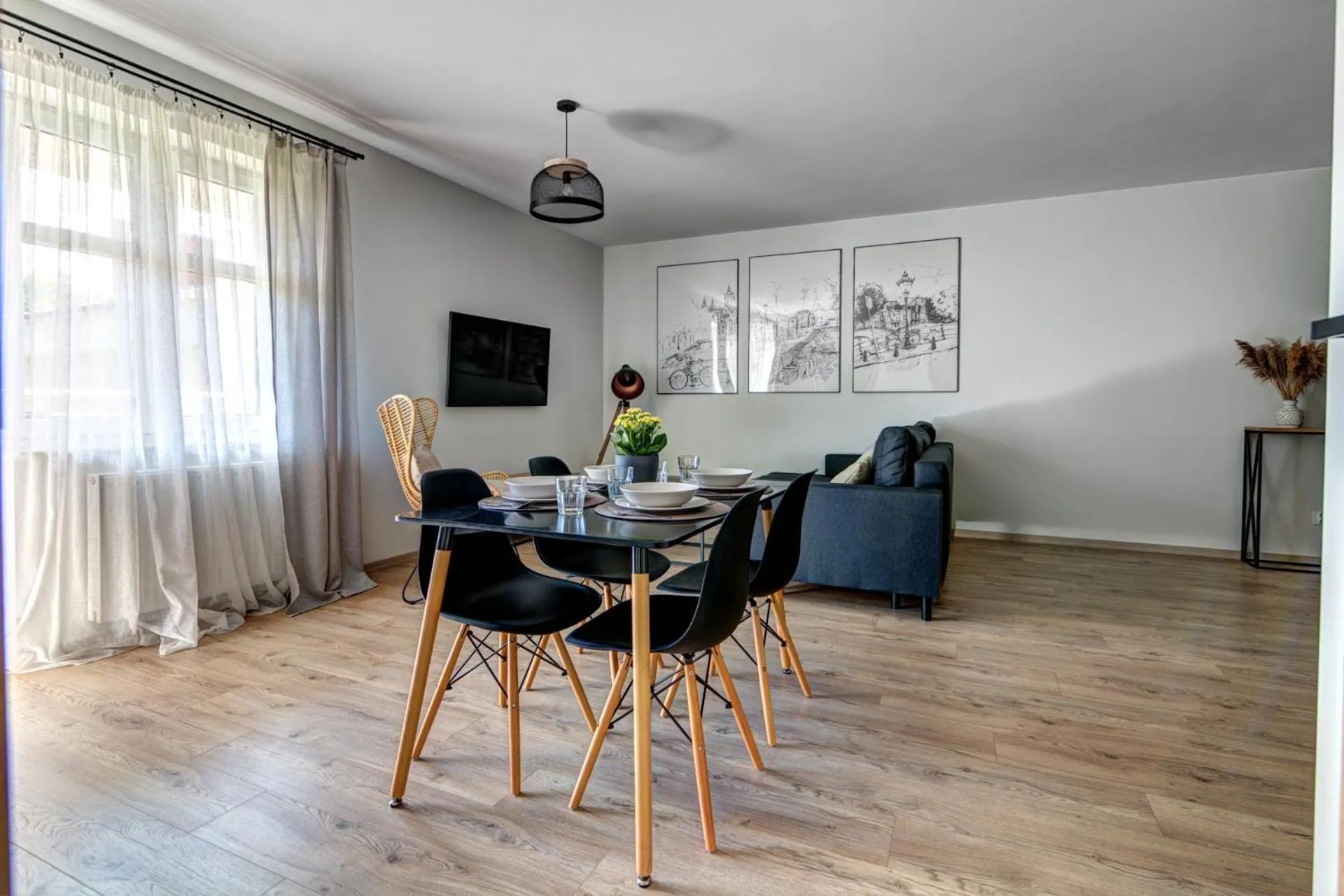 TV and multimedia in Apartamenty City Center Cicha 8