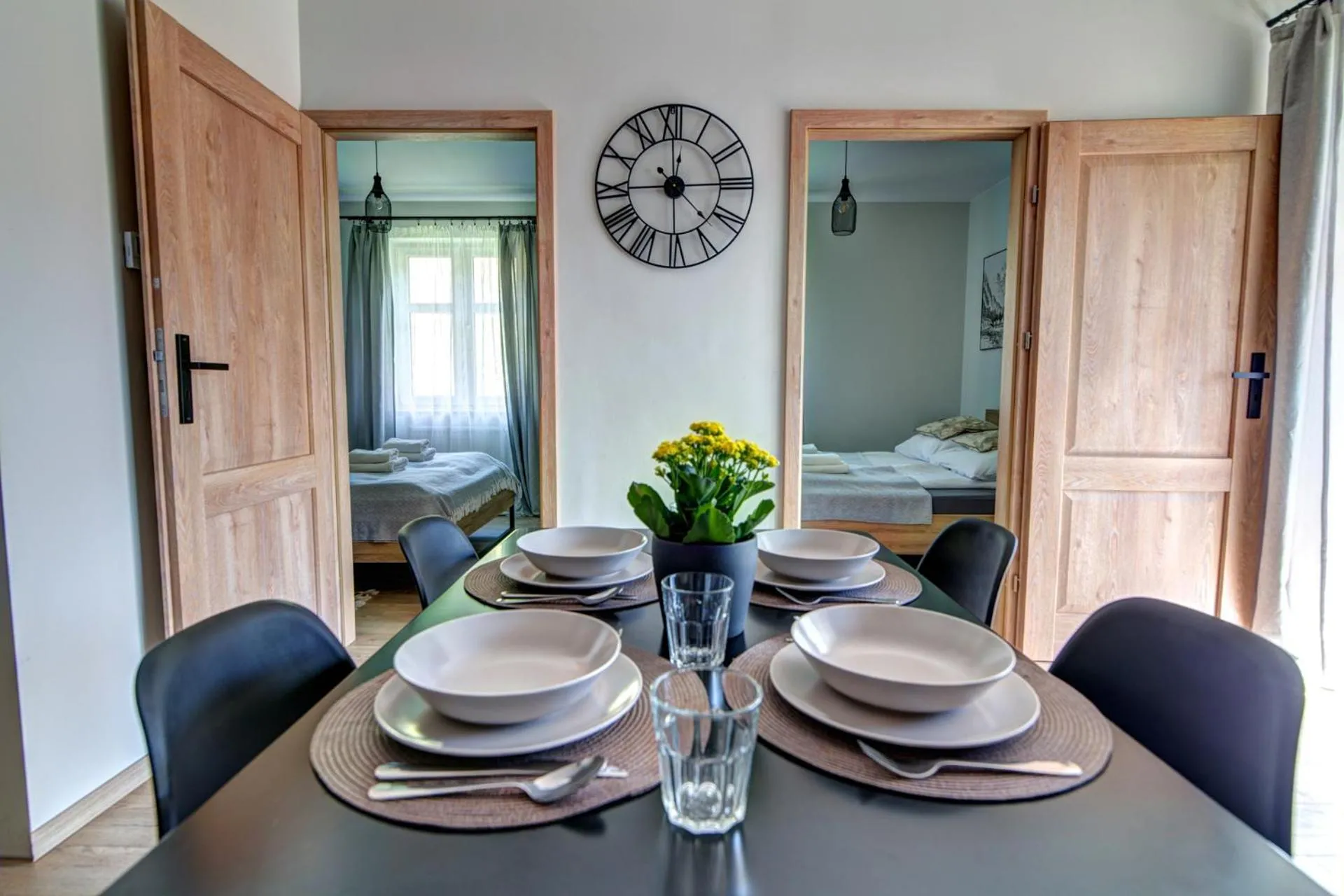 Living room, Bed in Apartamenty City Center Cicha 8