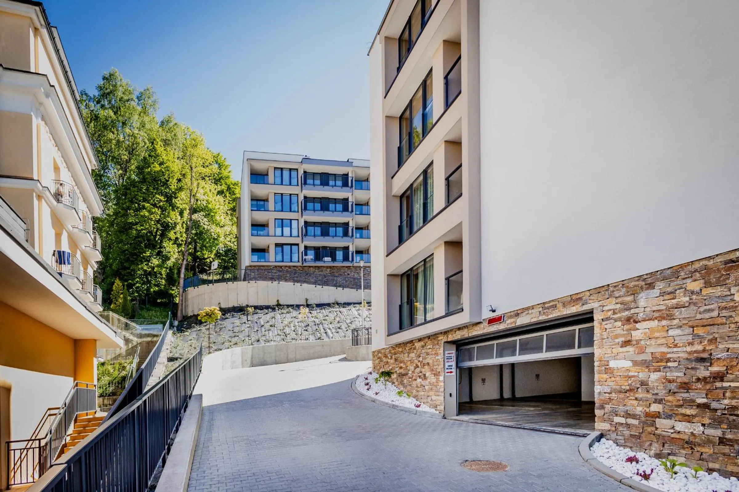 Parking in Apartamenty City Center Cicha 8